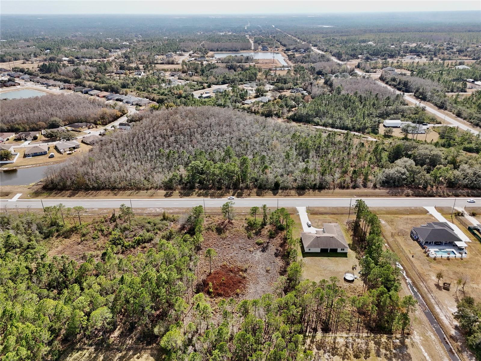 Image 12 of 23 For 19115 Meredith Parkway