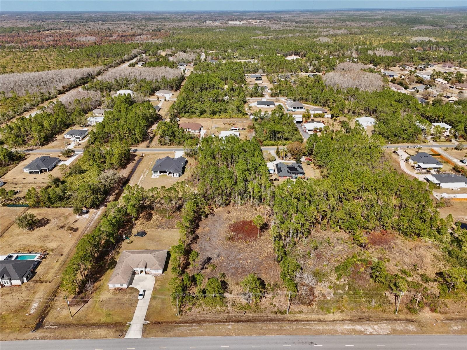 Image 8 of 23 For 19115 Meredith Parkway