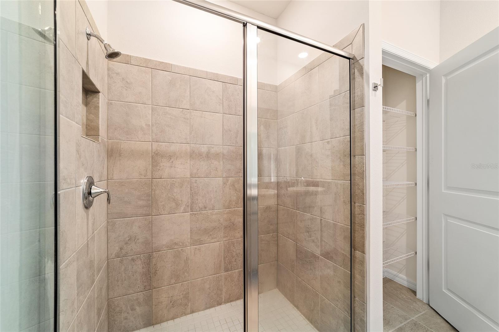 Image 26 of 43 For 5313 48th Place