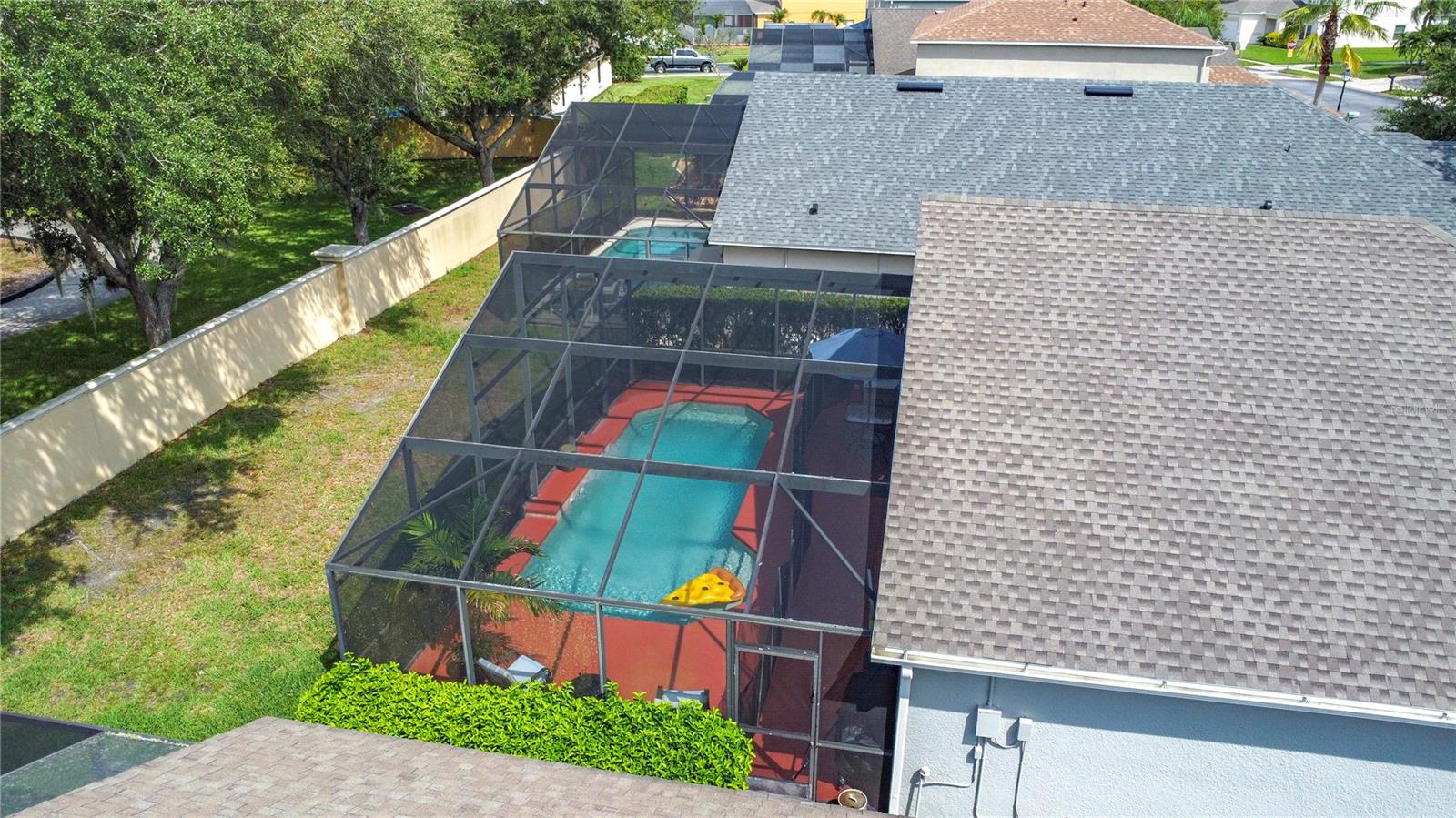 Image 4 of 48 For 4611 Cumbrian Lakes Drive