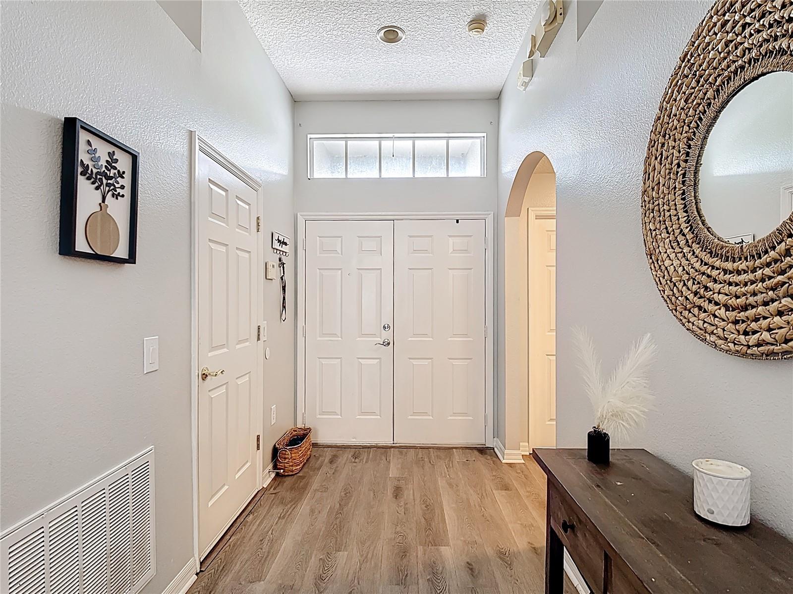 Image 9 of 48 For 4611 Cumbrian Lakes Drive