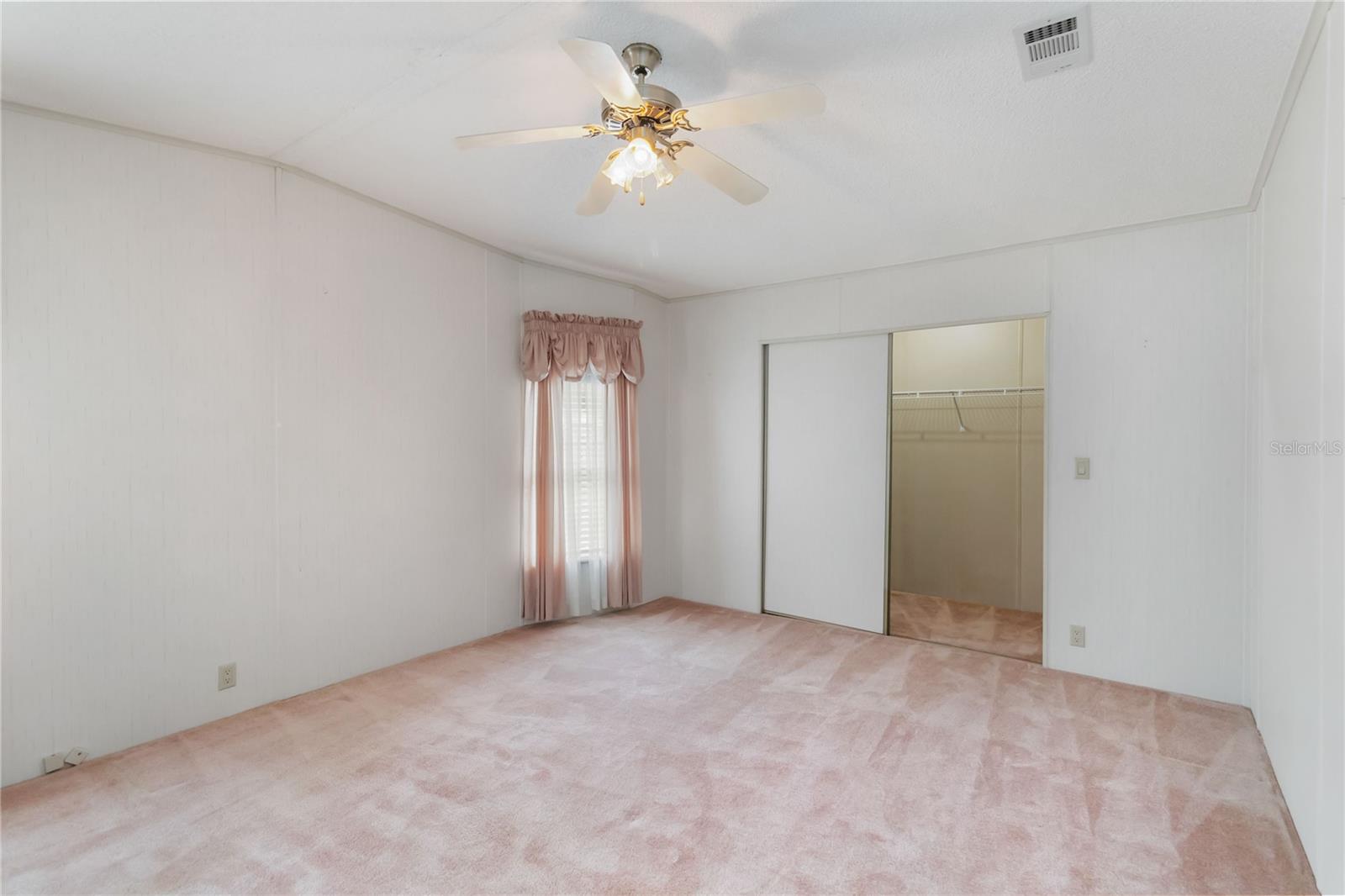 Image 23 of 38 For 2517 Independence Lane