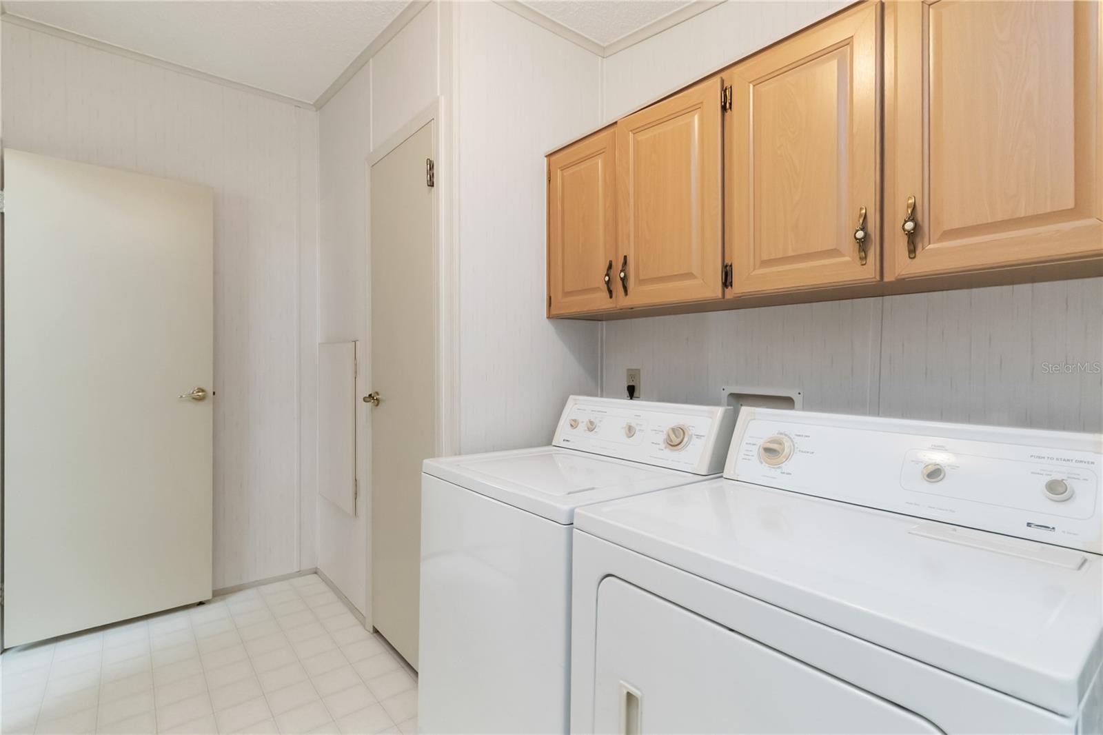 Image 27 of 38 For 2517 Independence Lane