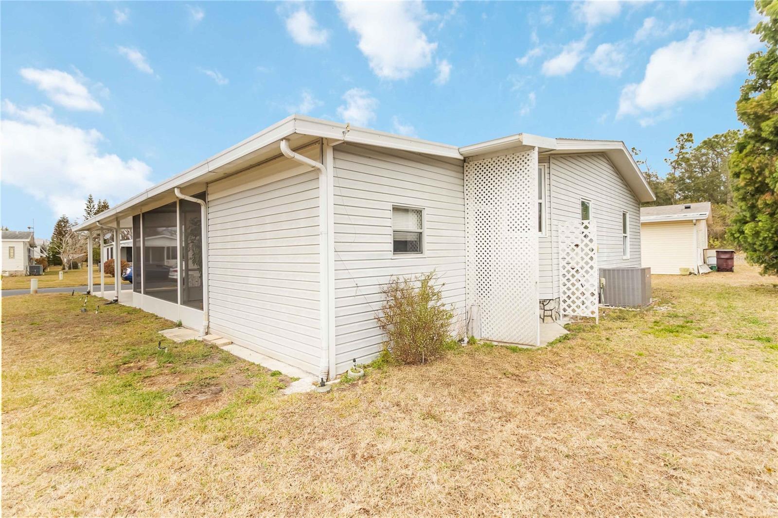 Image 28 of 38 For 2517 Independence Lane