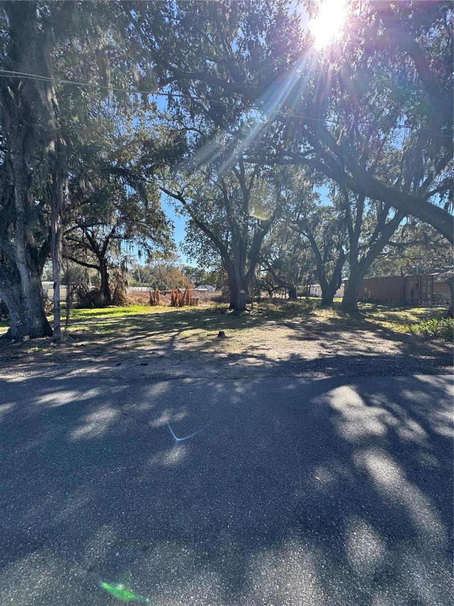 Image 3 of 5 For 4316 Lake Avenue