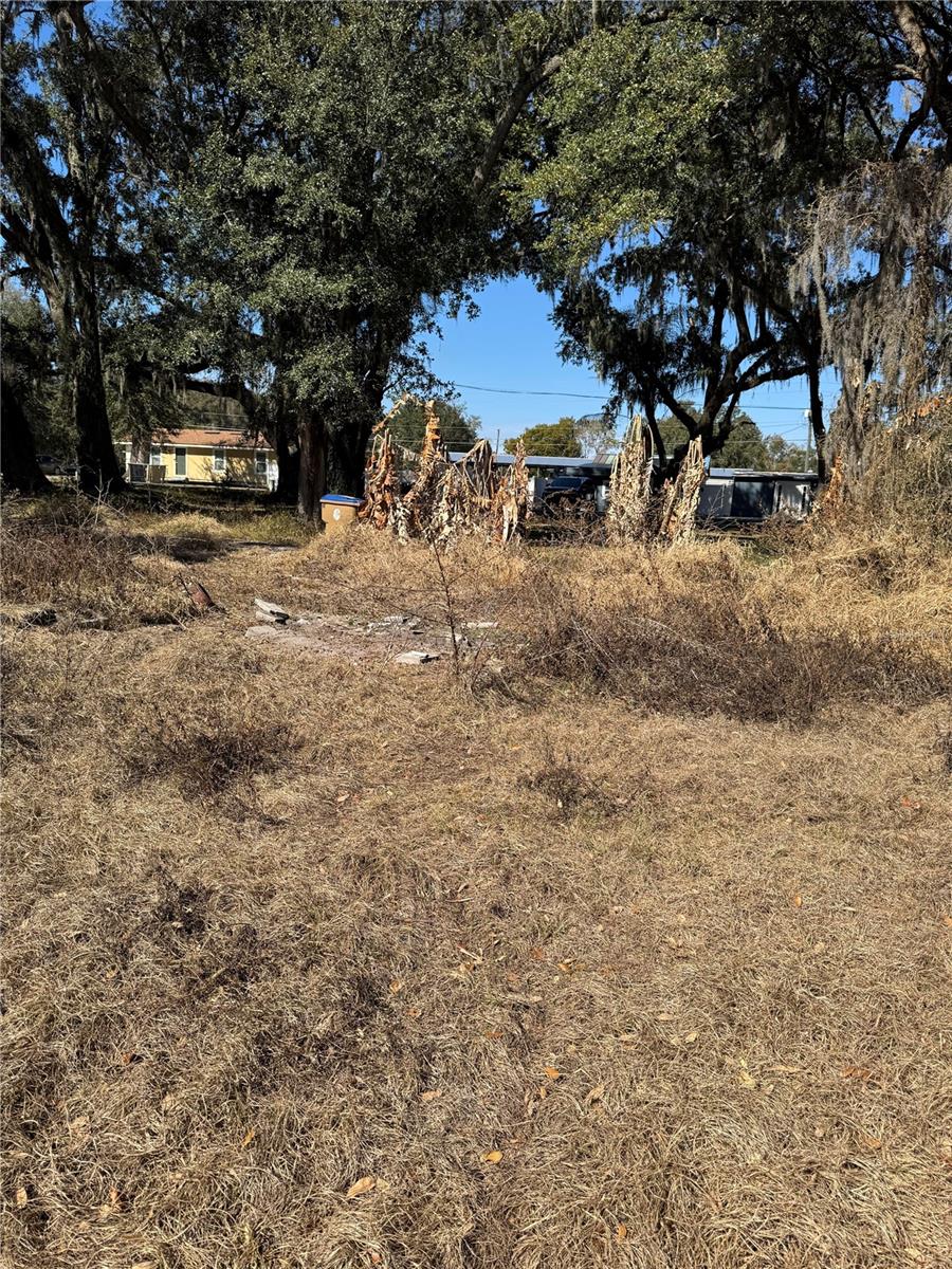 Image 4 of 5 For 4316 Lake Avenue