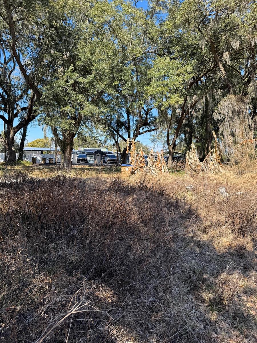 Image 5 of 5 For 4316 Lake Avenue