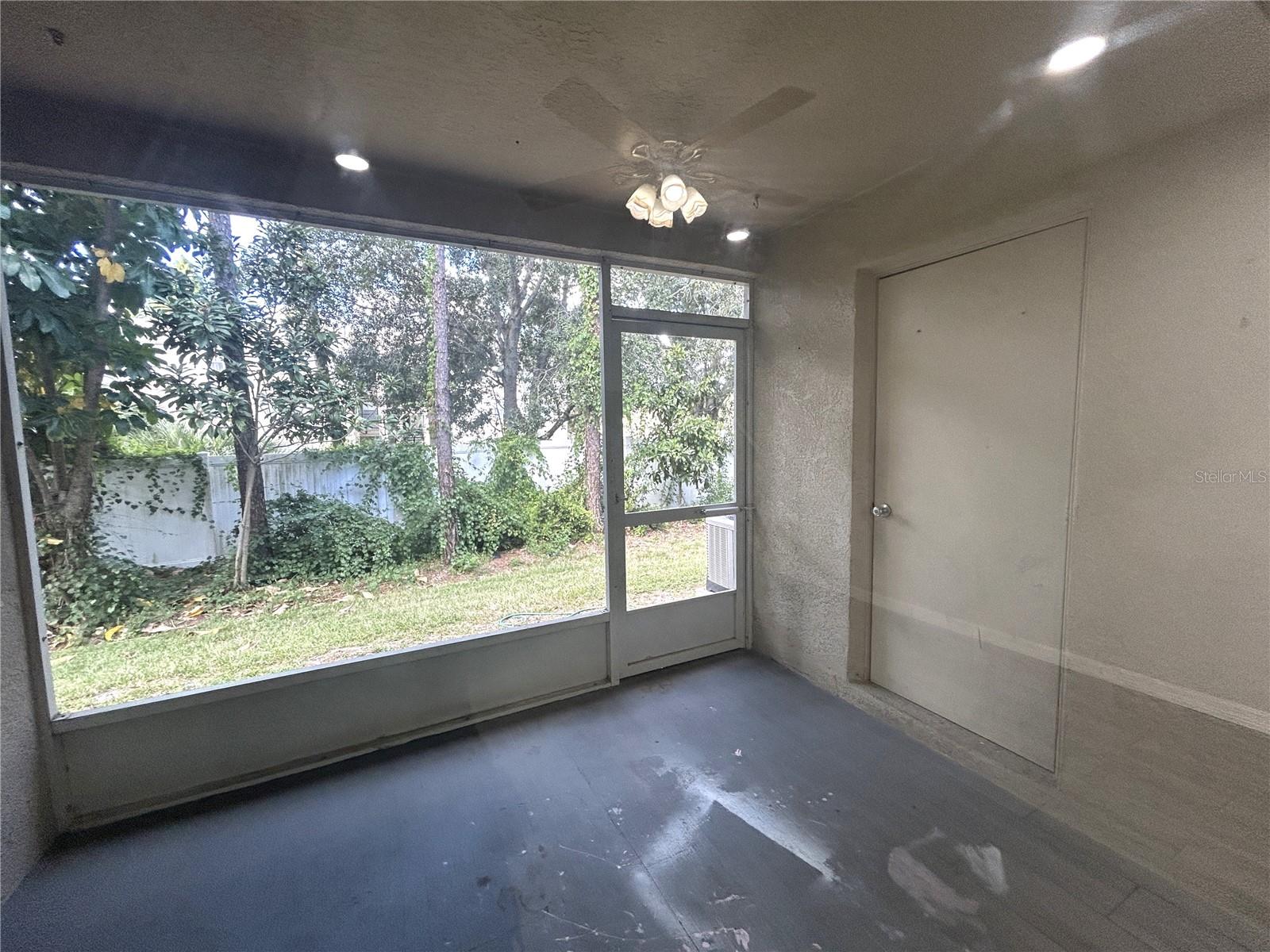 Image 9 of 16 For 2320 Lake Woodberry Circle