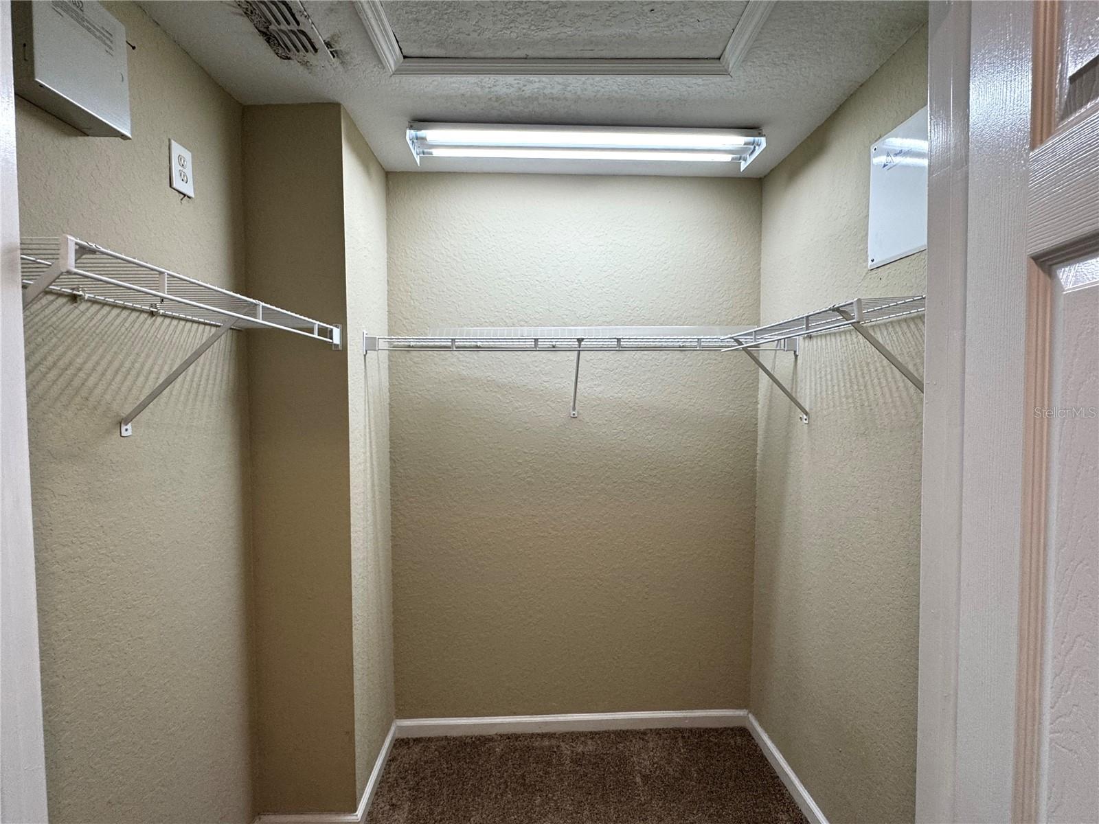 Image 19 of 31 For 2908 Langdon Lane S