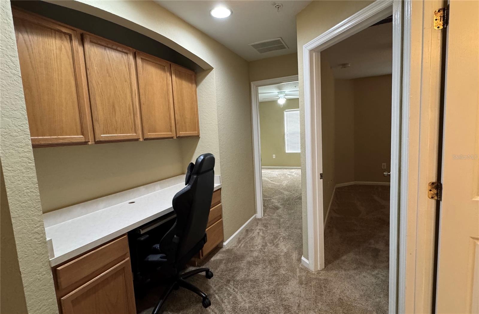 Image 21 of 31 For 2908 Langdon Lane S