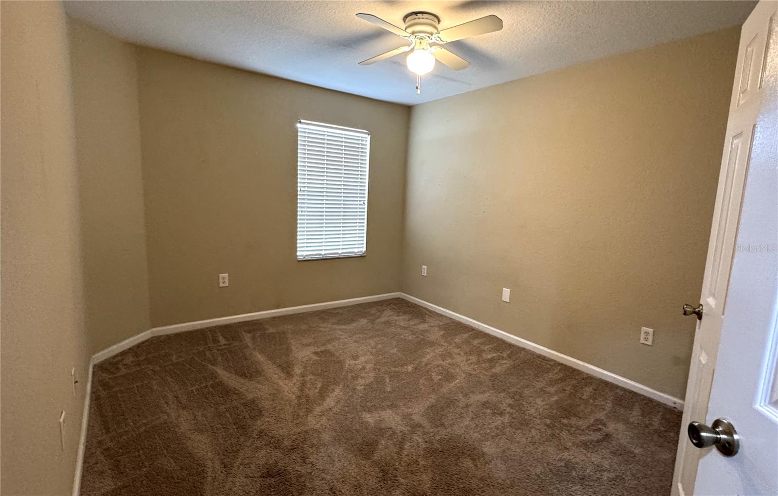 Image 22 of 31 For 2908 Langdon Lane S