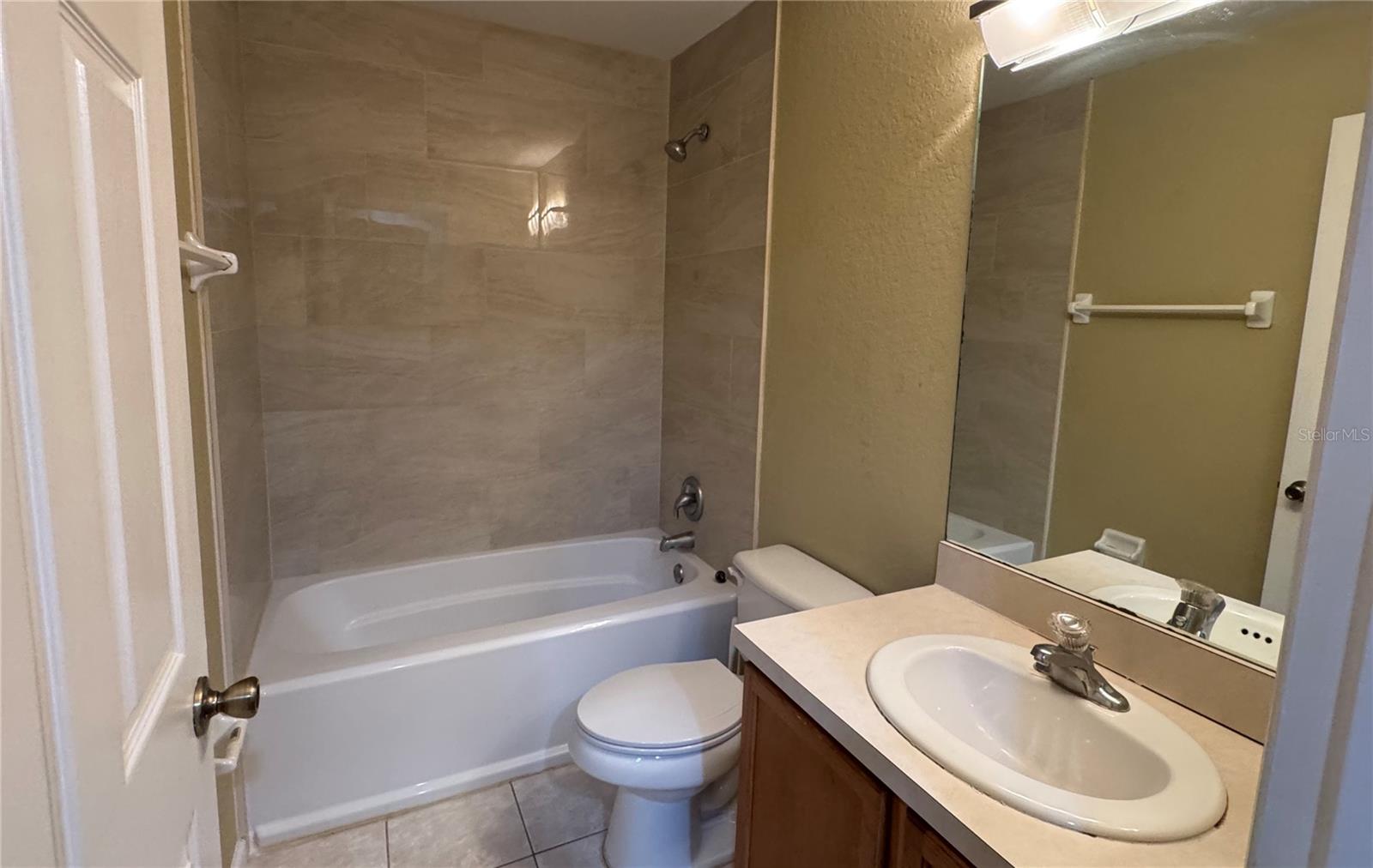 Image 24 of 31 For 2908 Langdon Lane S