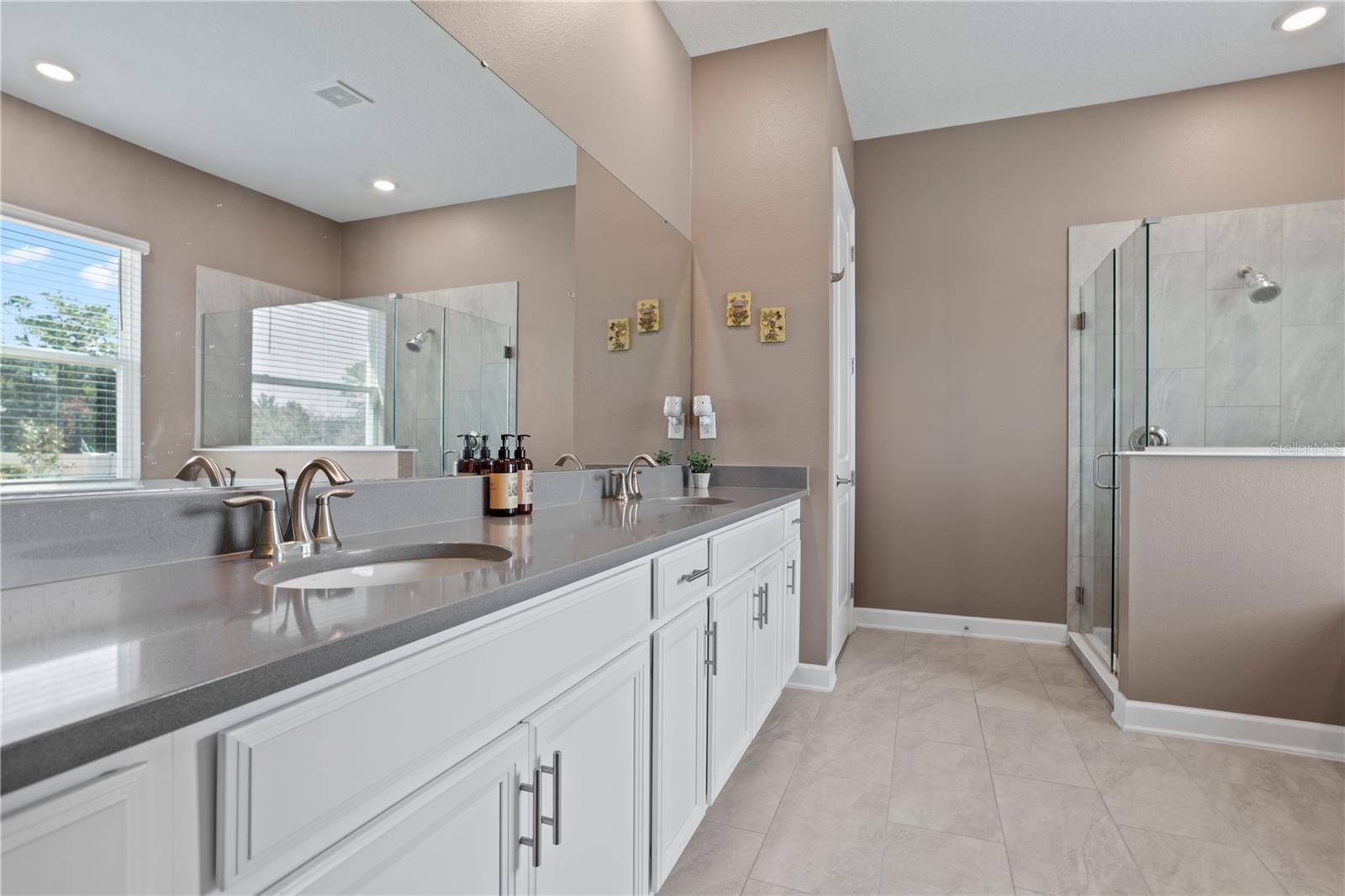 Image 35 of 65 For 5111 Kingwell Circle