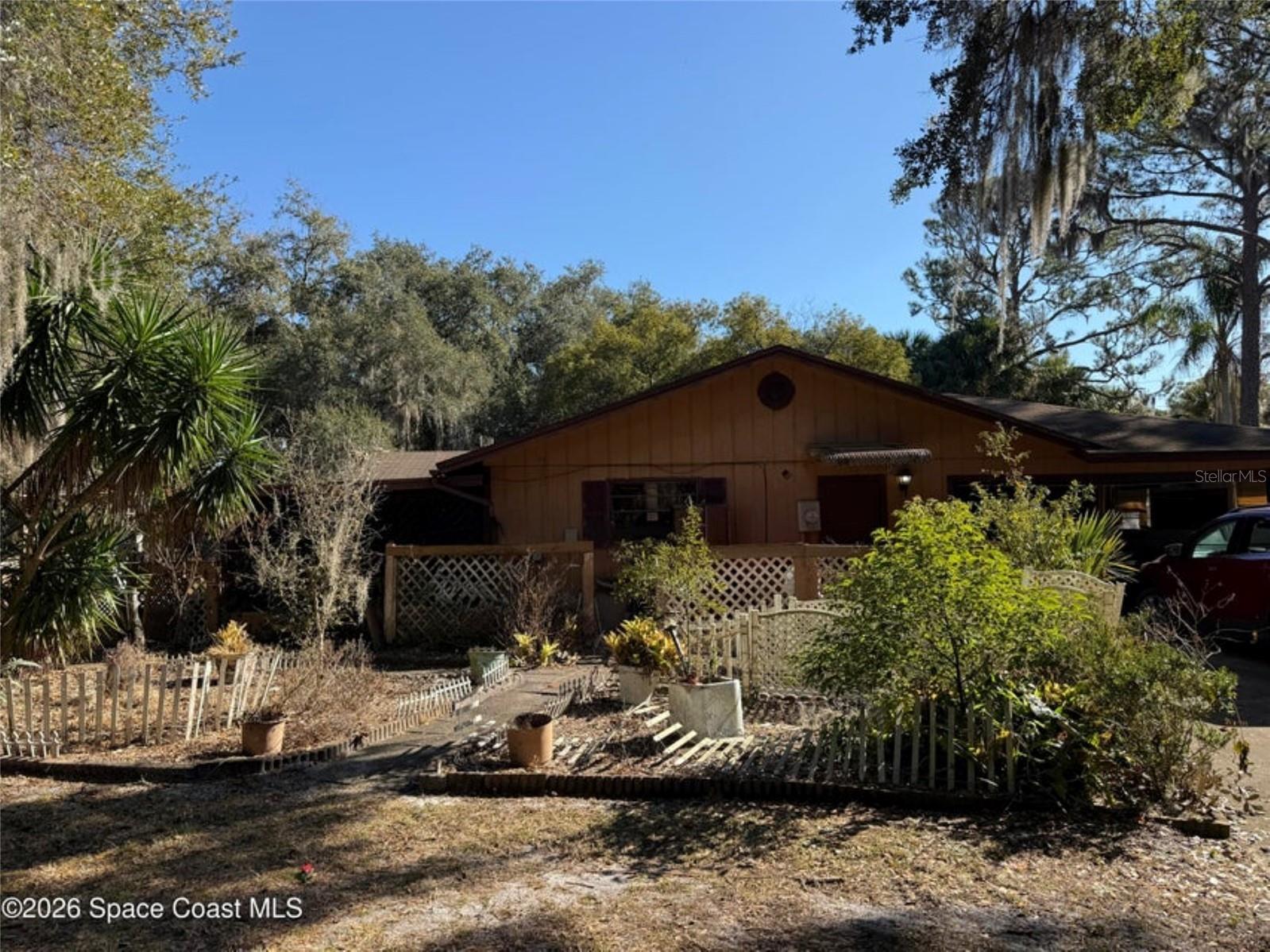 Image 2 of 11 For 2738 Doe Court