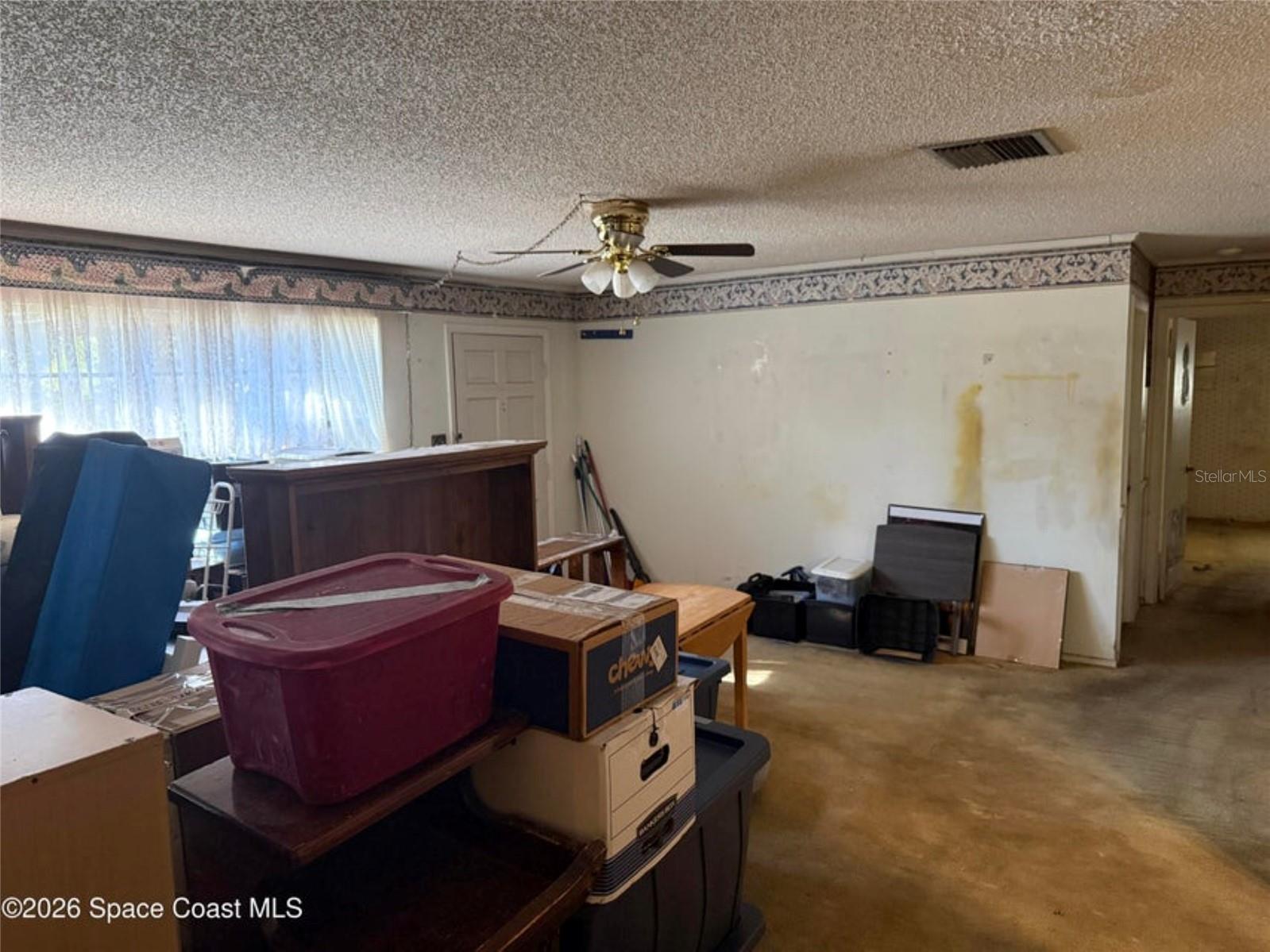 Image 5 of 11 For 2738 Doe Court