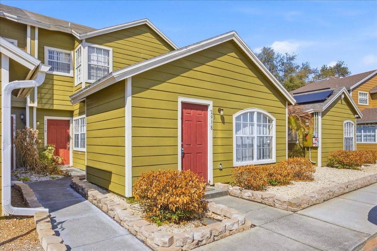 Image 2 of 12 For 2918 Fan Palm Drive Front Unit