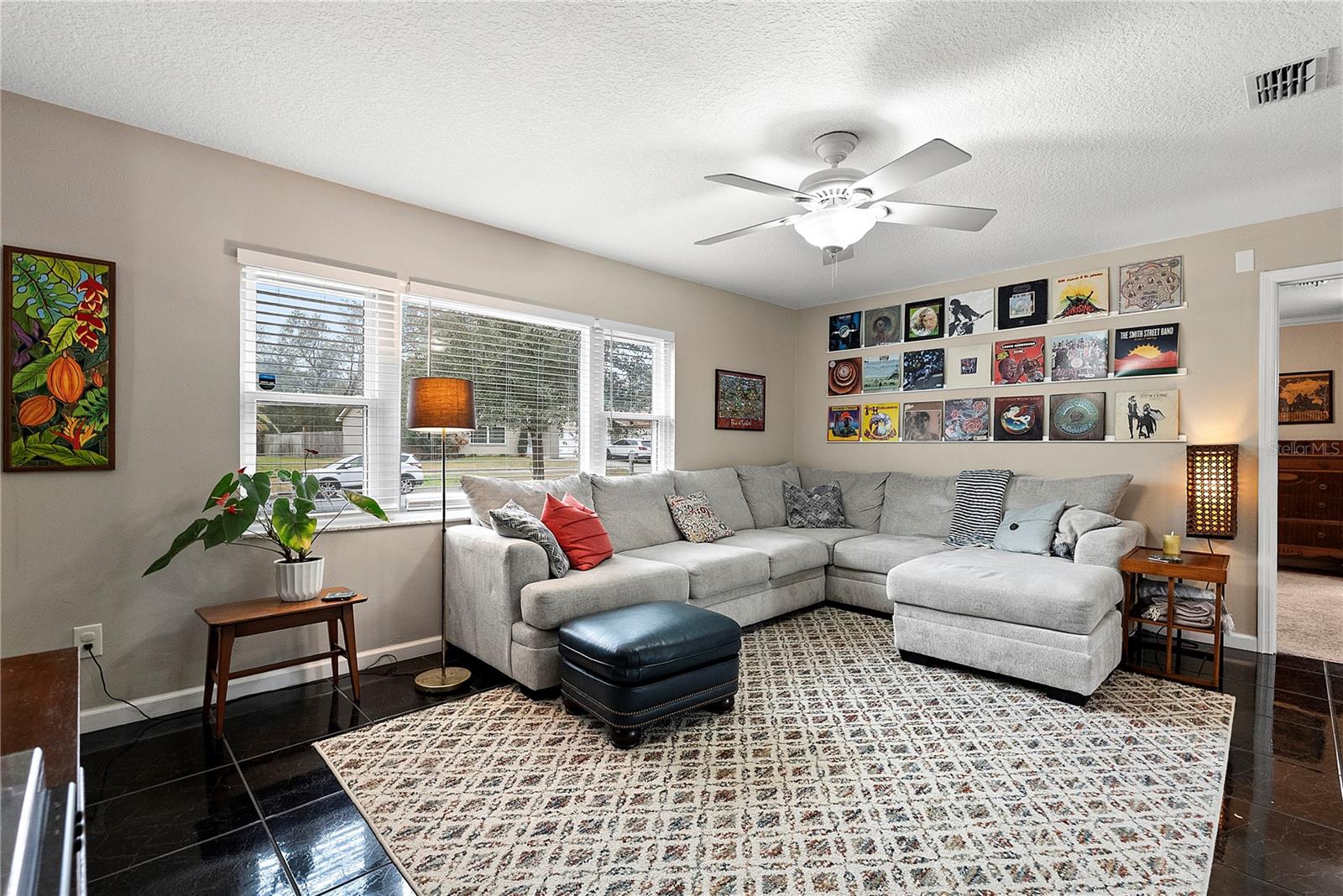 Image 6 of 32 For 614 Grovewood Avenue