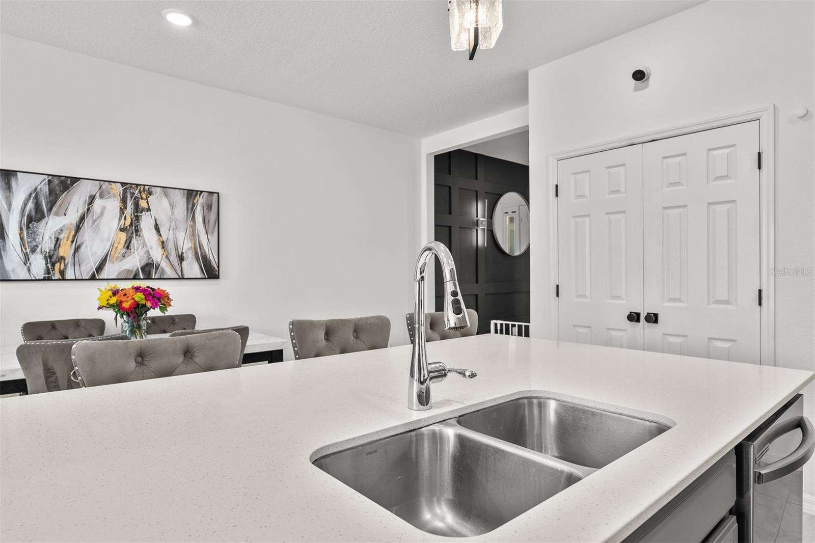 Image 15 of 45 For 6982 Twilight Bay Drive