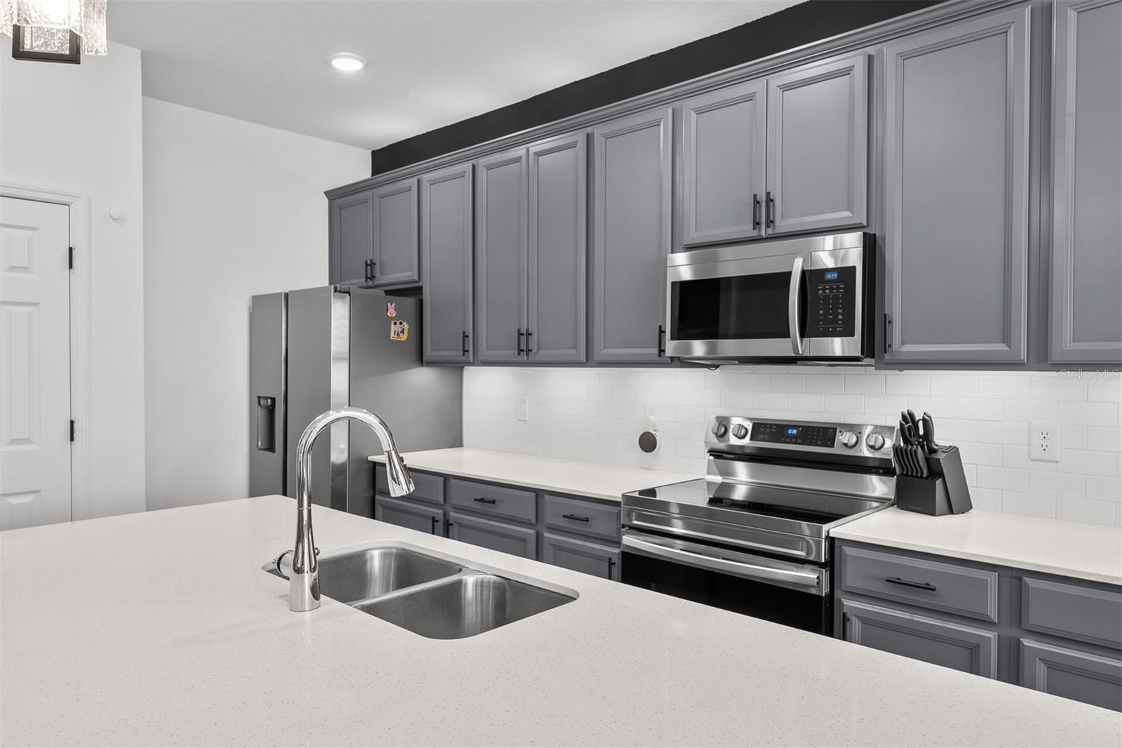 Image 16 of 45 For 6982 Twilight Bay Drive