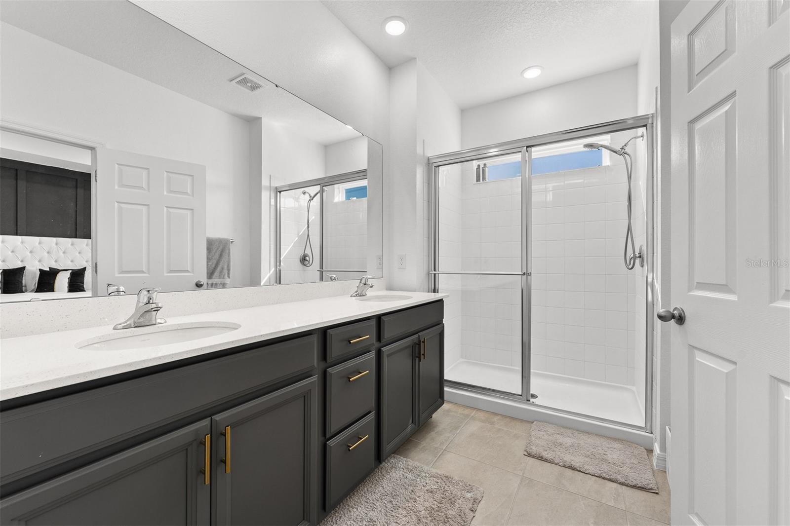 Image 26 of 45 For 6982 Twilight Bay Drive