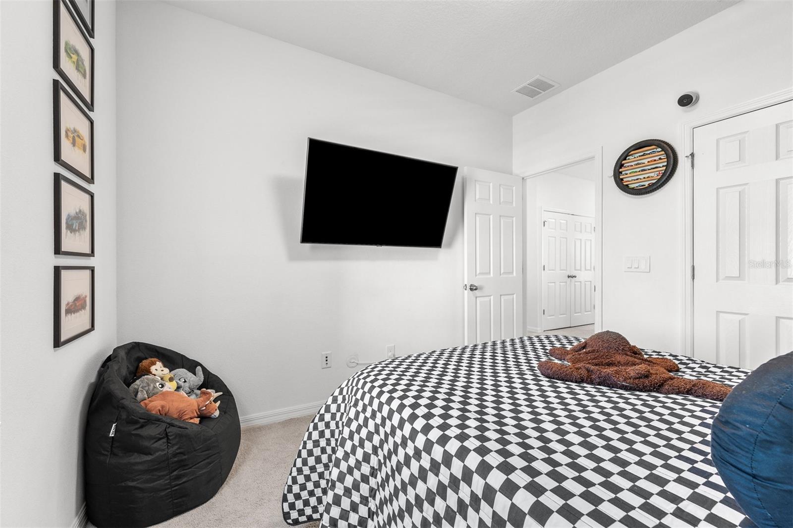 Image 30 of 45 For 6982 Twilight Bay Drive