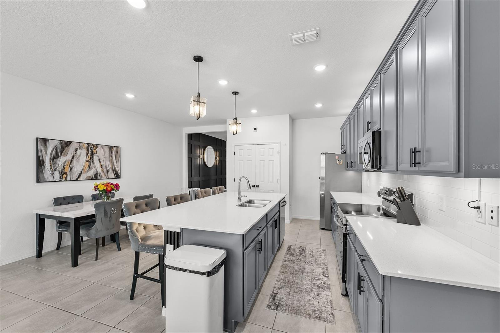 Image 9 of 45 For 6982 Twilight Bay Drive