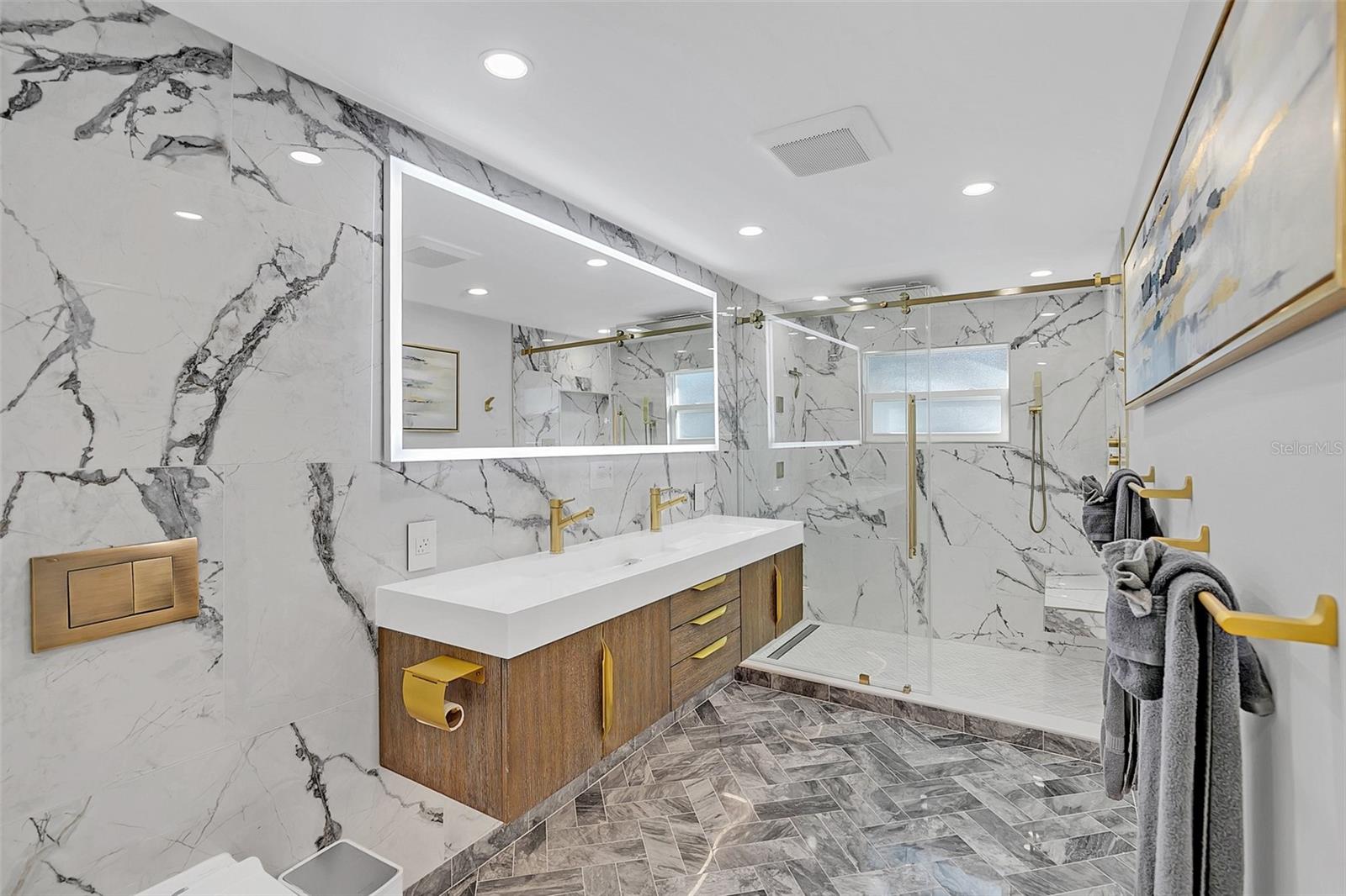 Image 5 of 31 For 413 Princeton Street