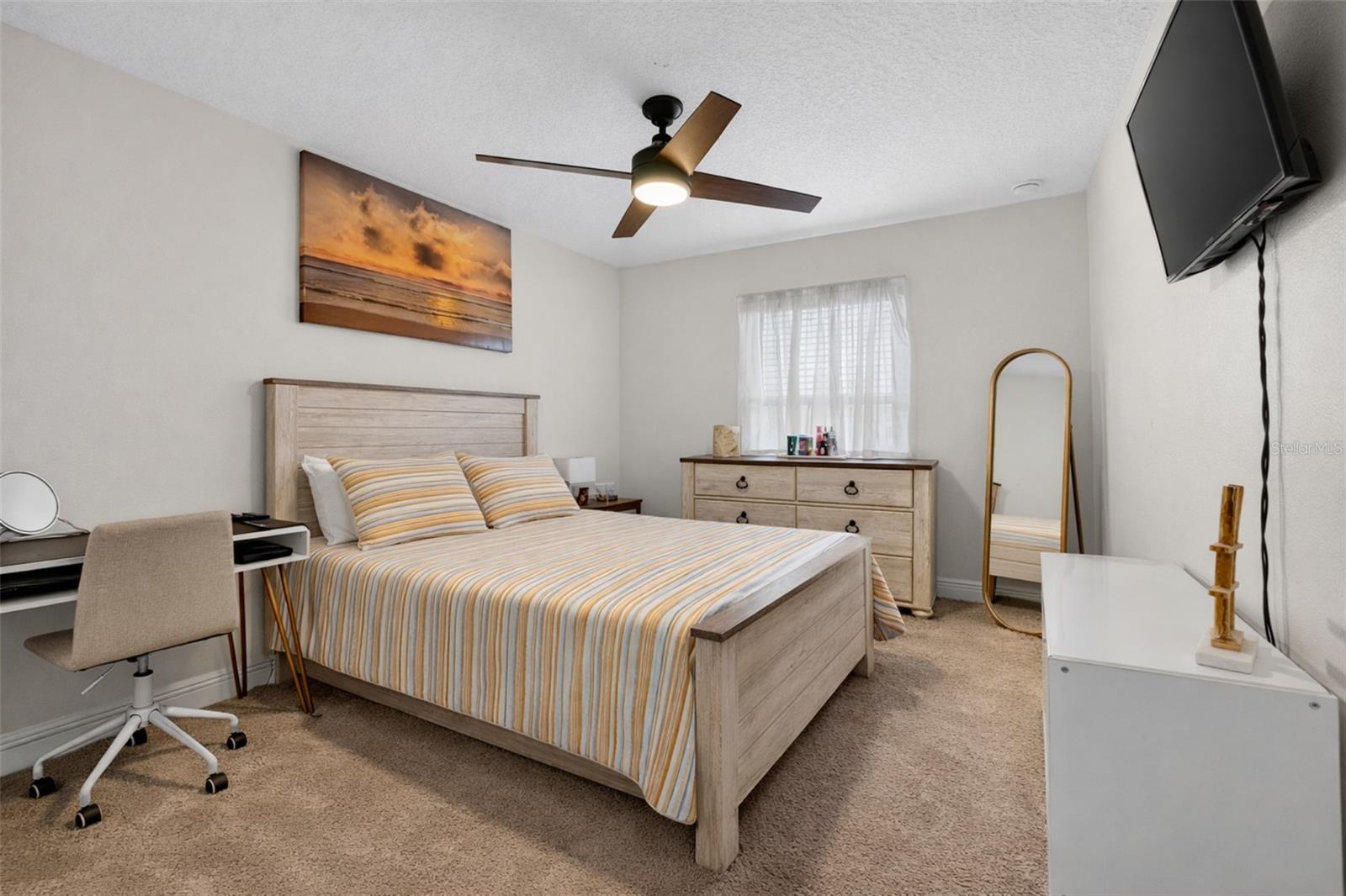 Image 29 of 35 For 539 Lake Eagle Lane