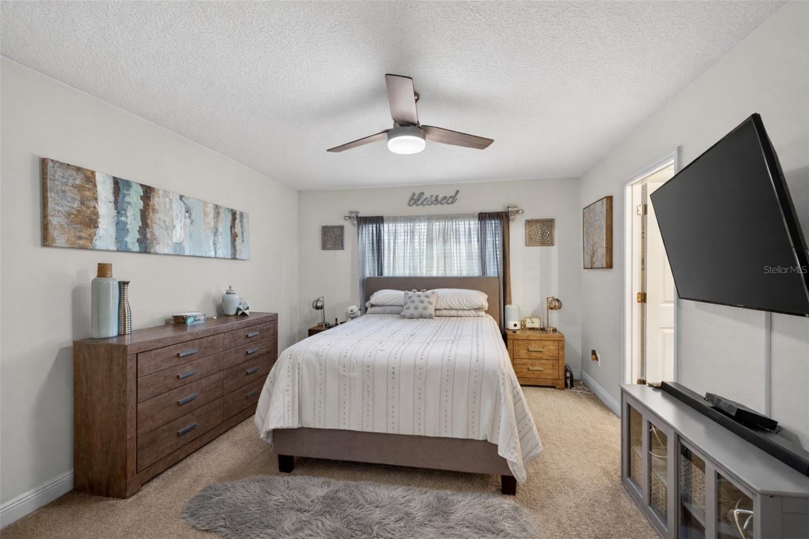 Image 30 of 35 For 539 Lake Eagle Lane