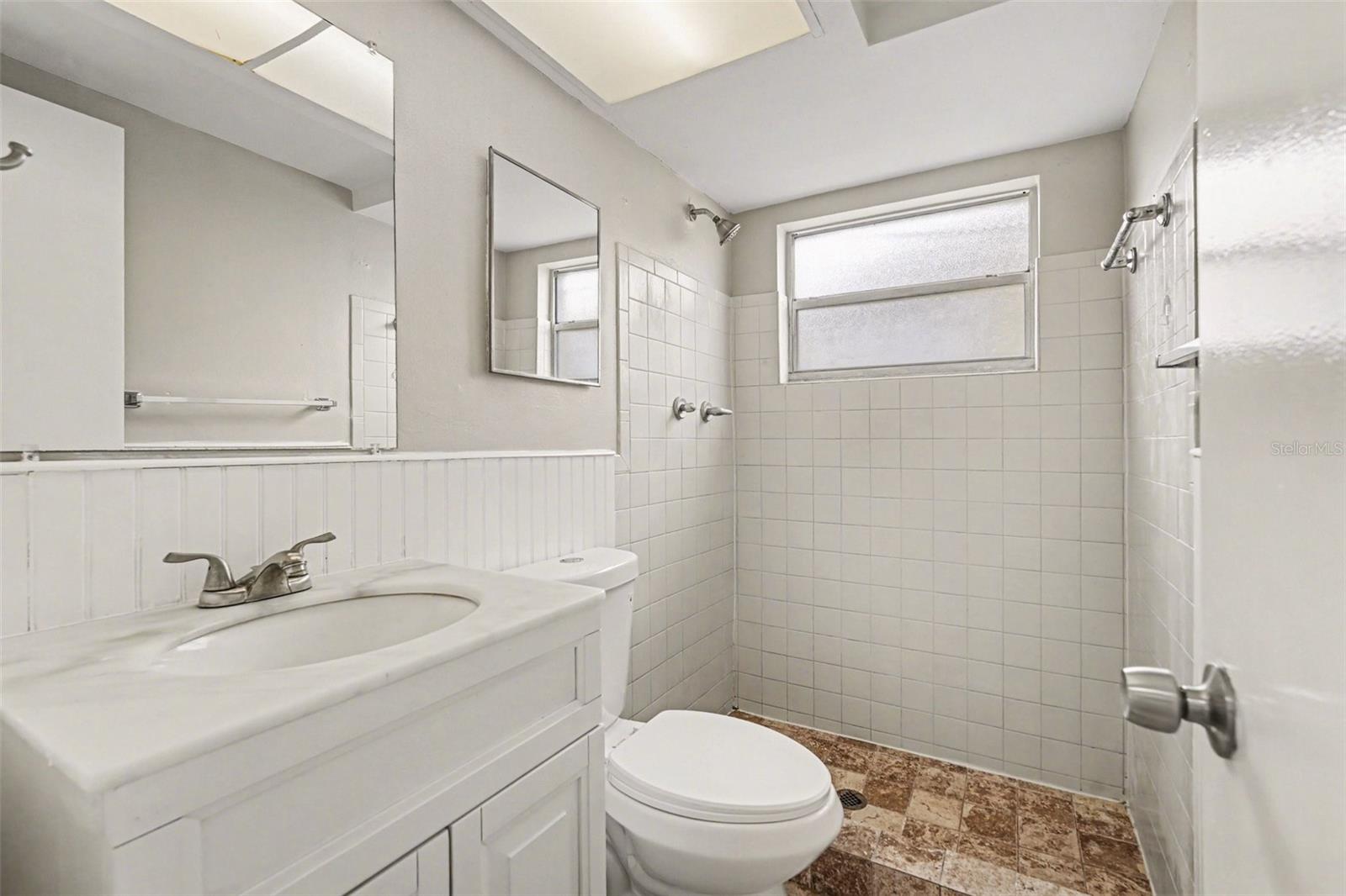 Image 11 of 18 For 7224 Ingleside Drive