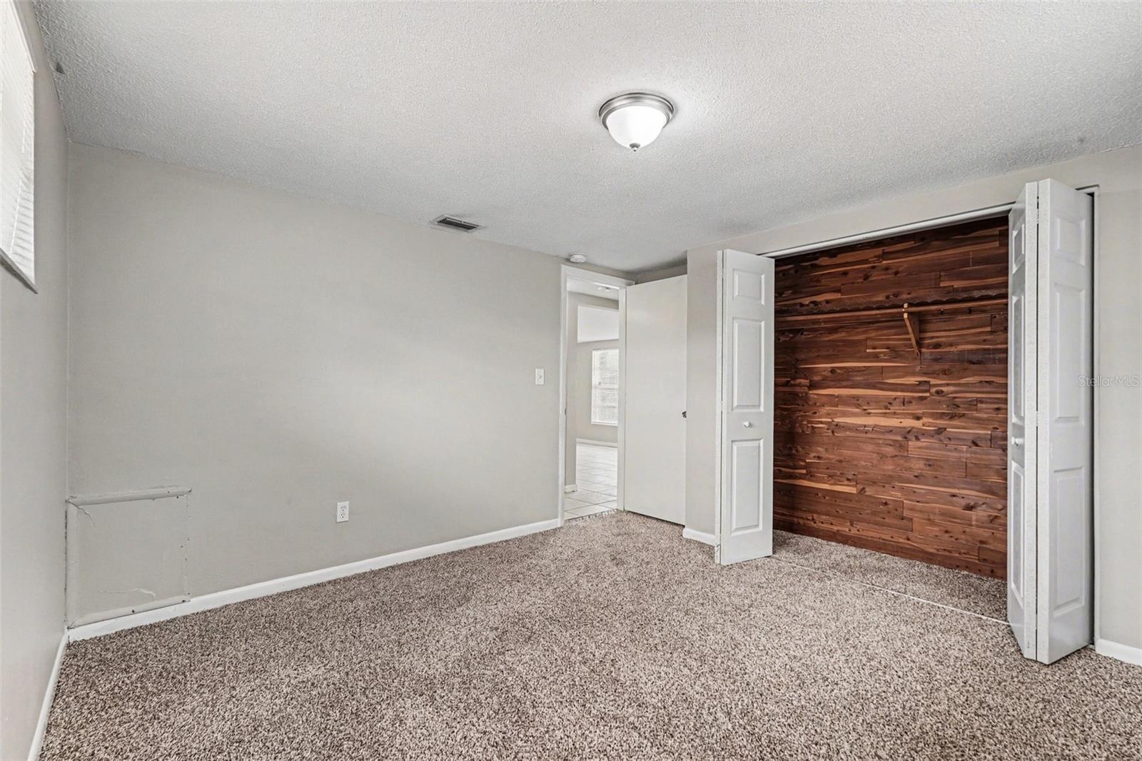 Image 14 of 18 For 7224 Ingleside Drive