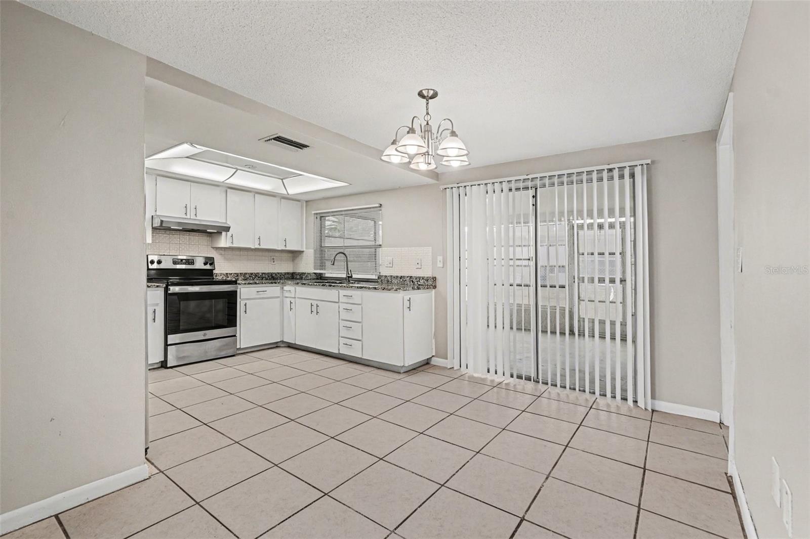 Image 7 of 18 For 7224 Ingleside Drive