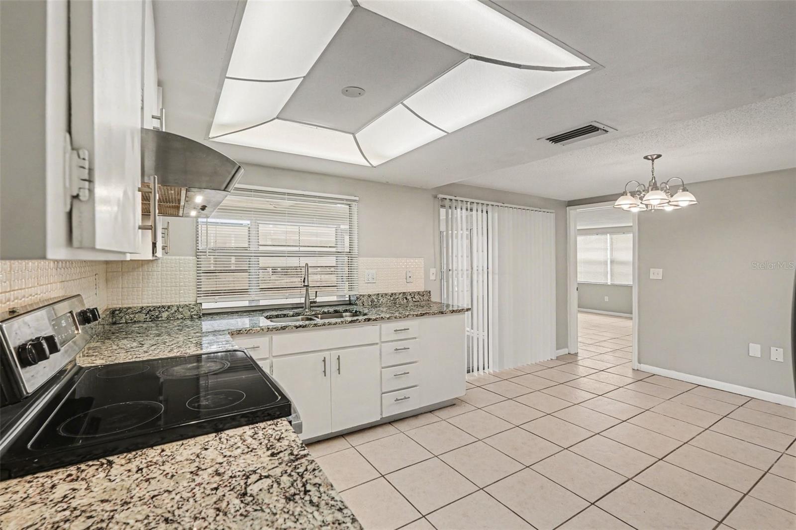 Image 8 of 18 For 7224 Ingleside Drive