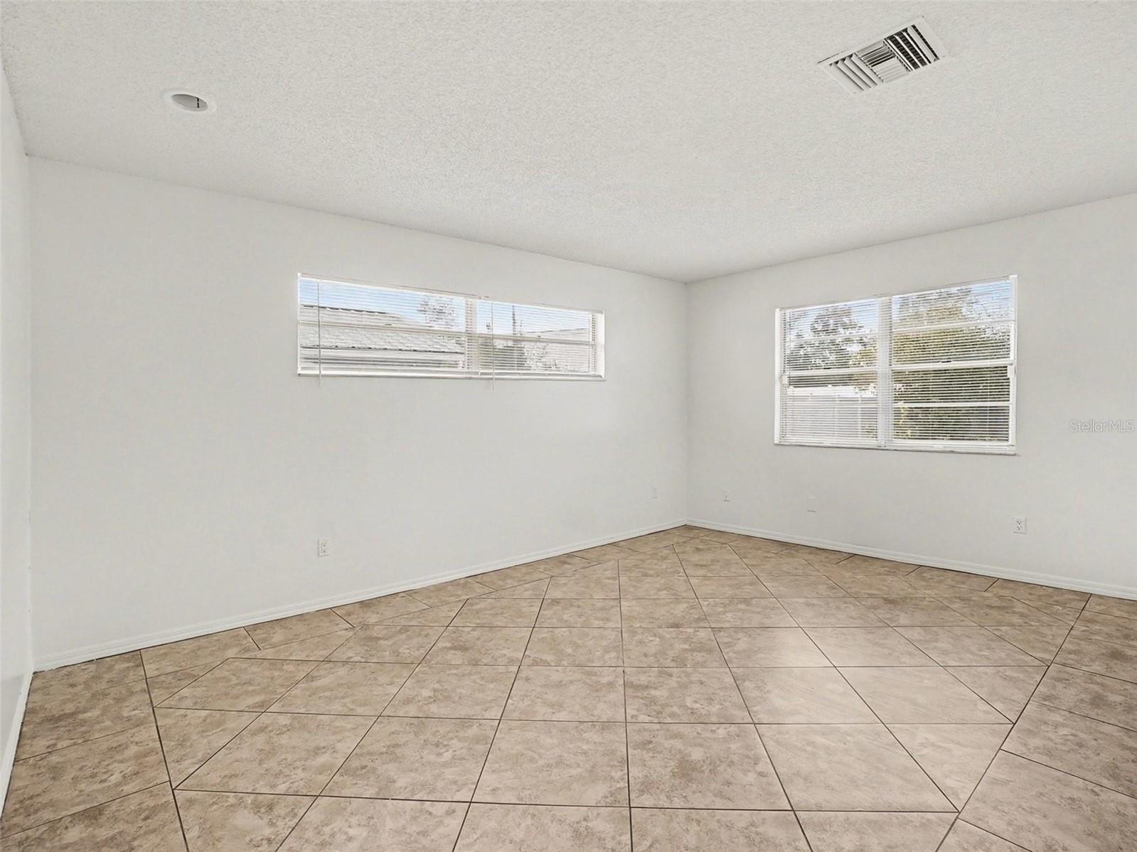 Image 10 of 23 For 6135 Hardrock Circle