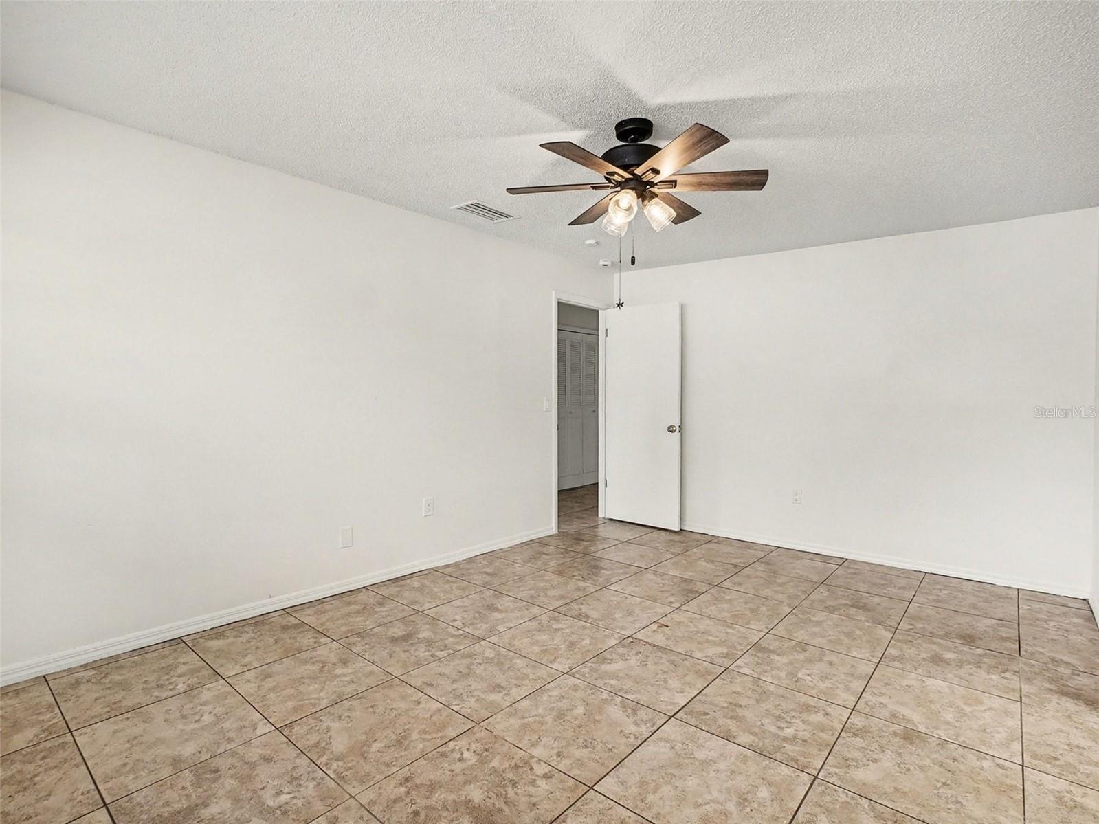 Image 12 of 23 For 6135 Hardrock Circle