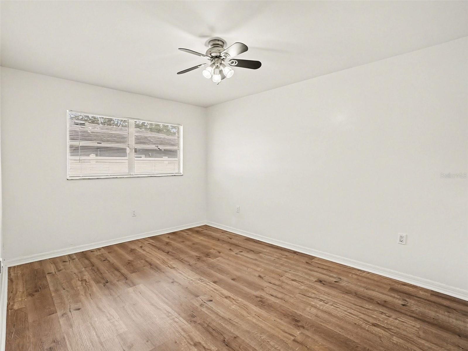 Image 14 of 23 For 6135 Hardrock Circle