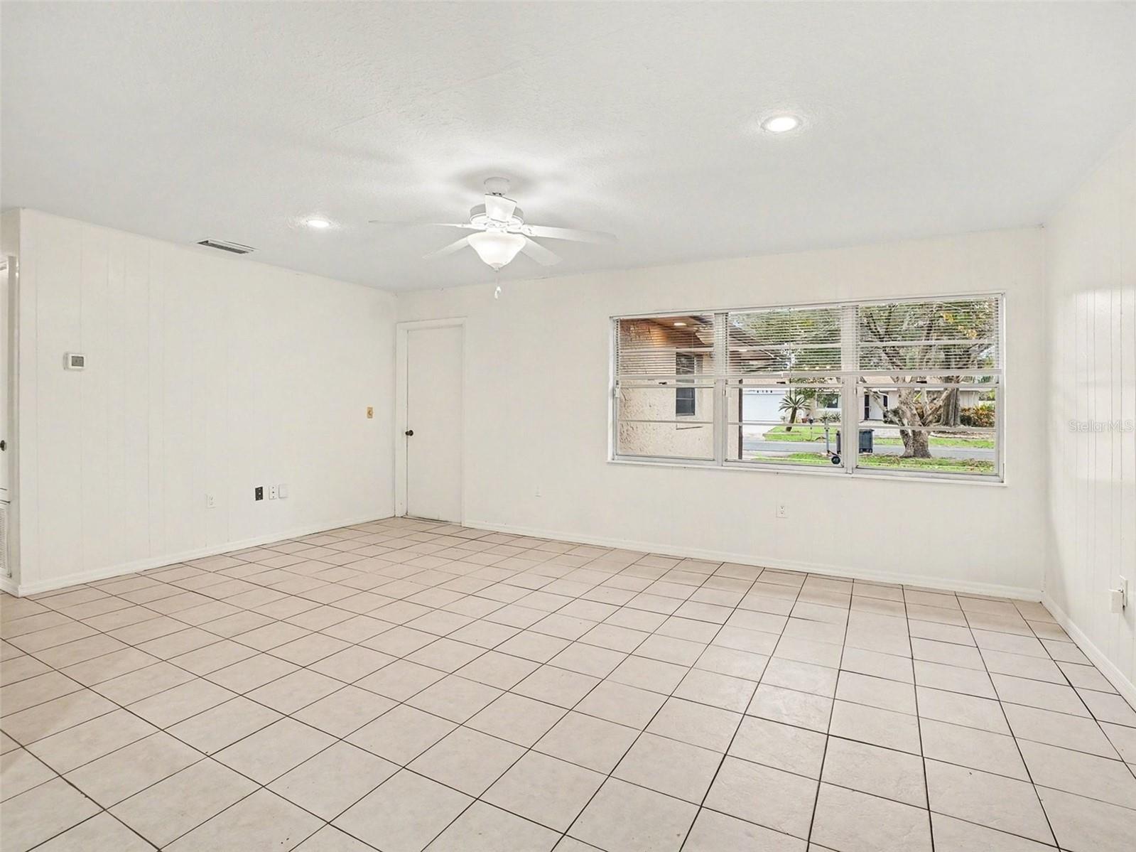 Image 7 of 23 For 6135 Hardrock Circle