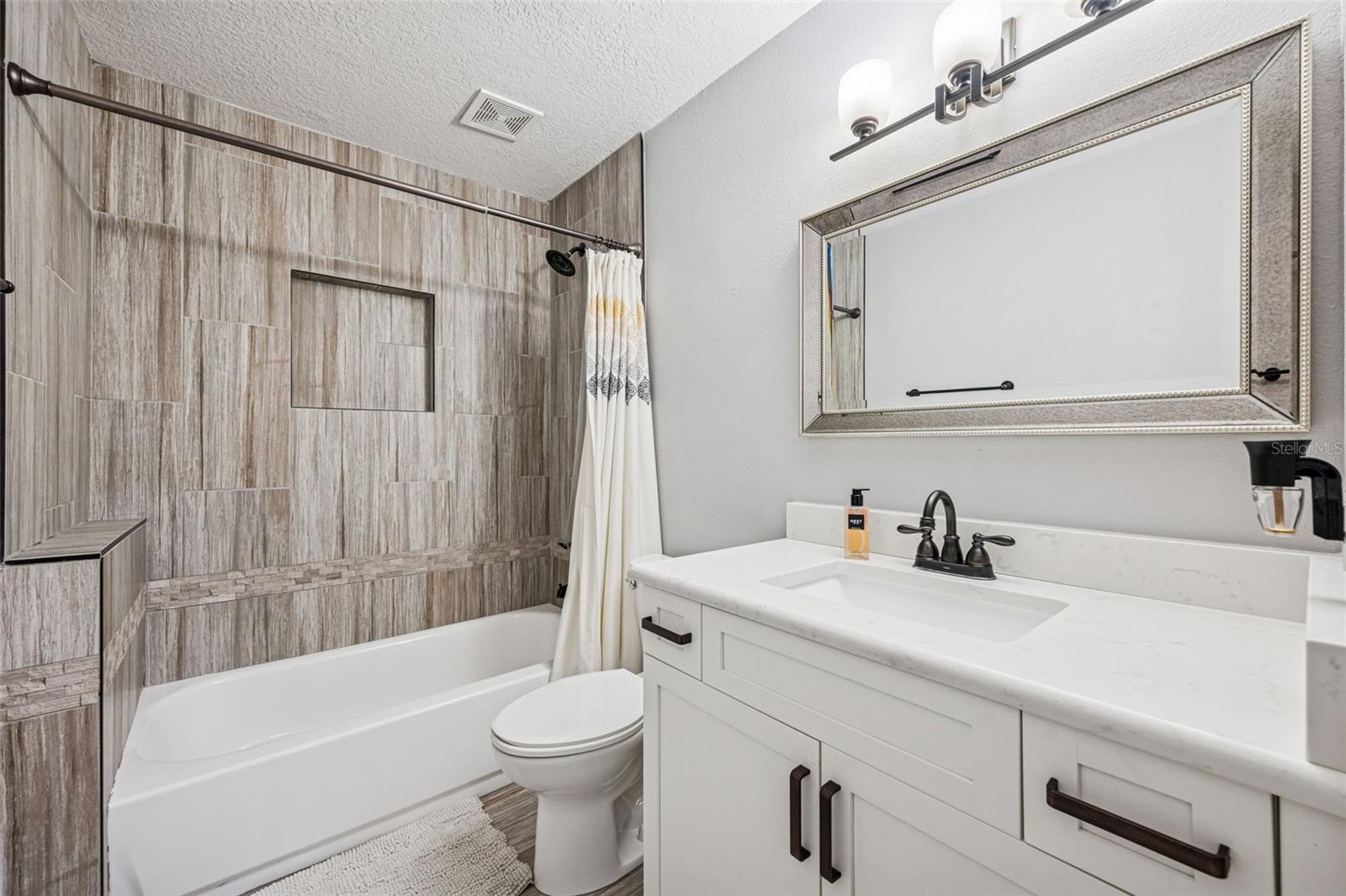 Image 21 of 32 For 8937 Easterling Drive