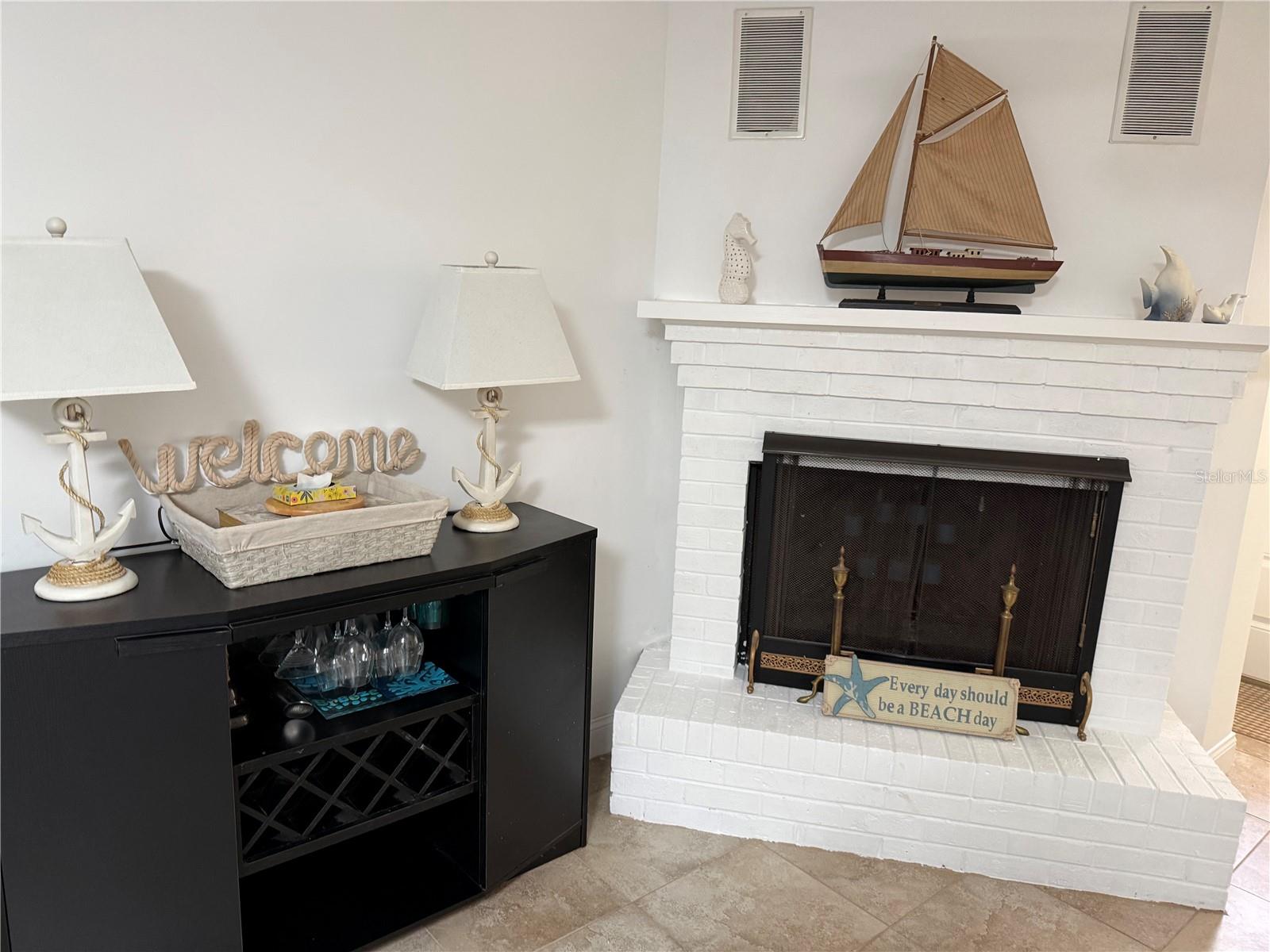 Image 12 of 37 For 3601 Saxon Drive