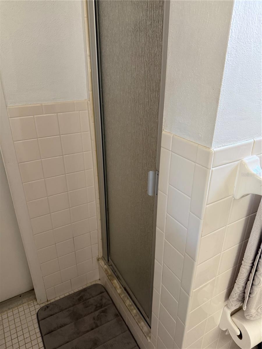 Image 13 of 37 For 3601 Saxon Drive