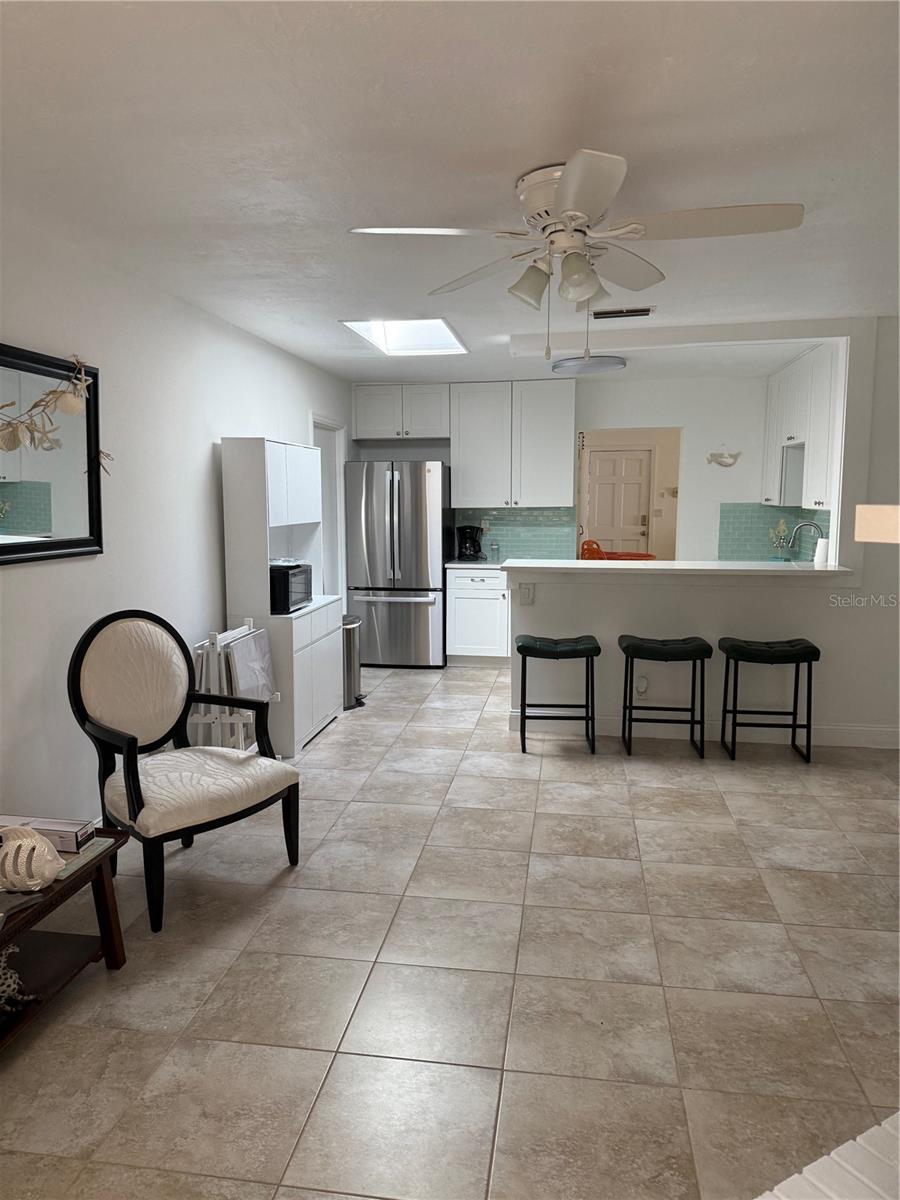 Image 3 of 37 For 3601 Saxon Drive