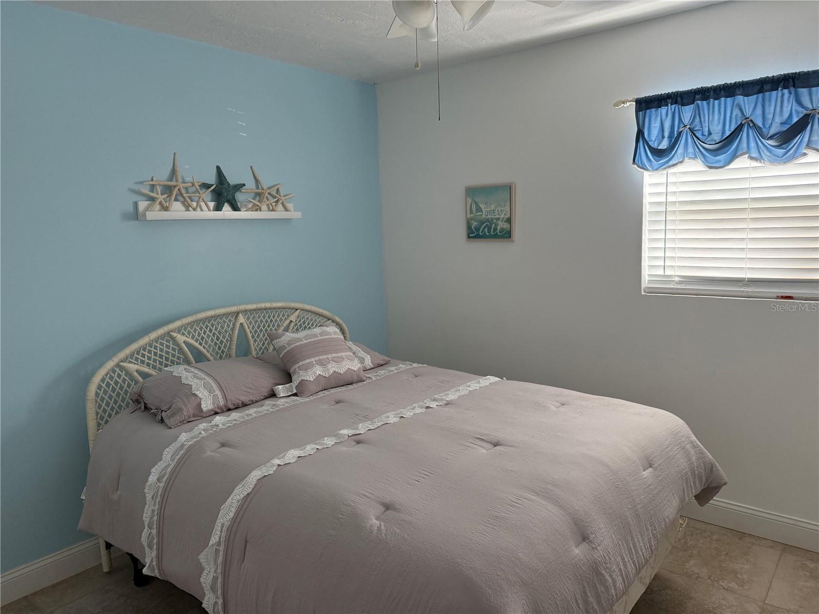 Image 31 of 37 For 3601 Saxon Drive