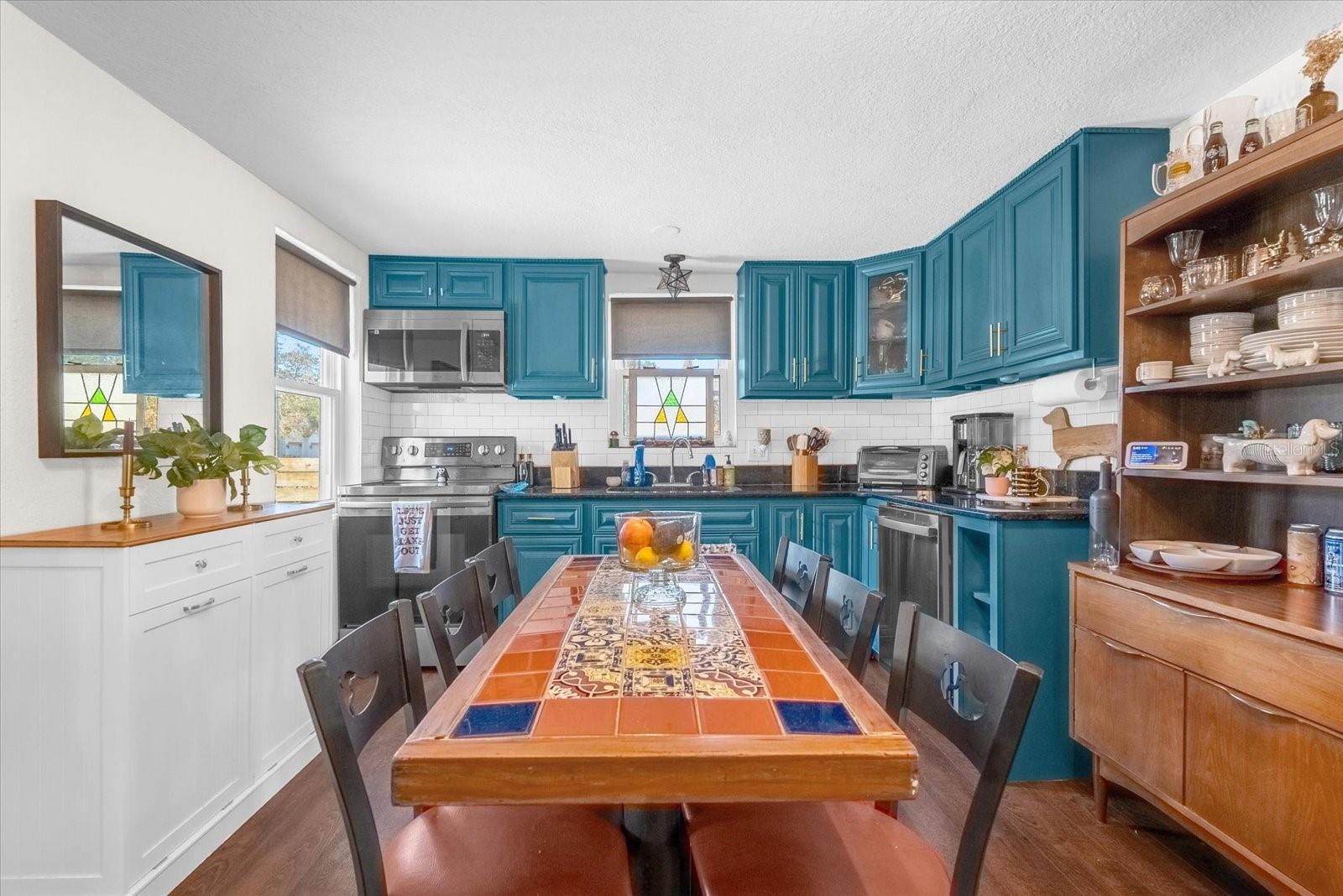 Image 10 of 31 For 1719 Crocker Avenue