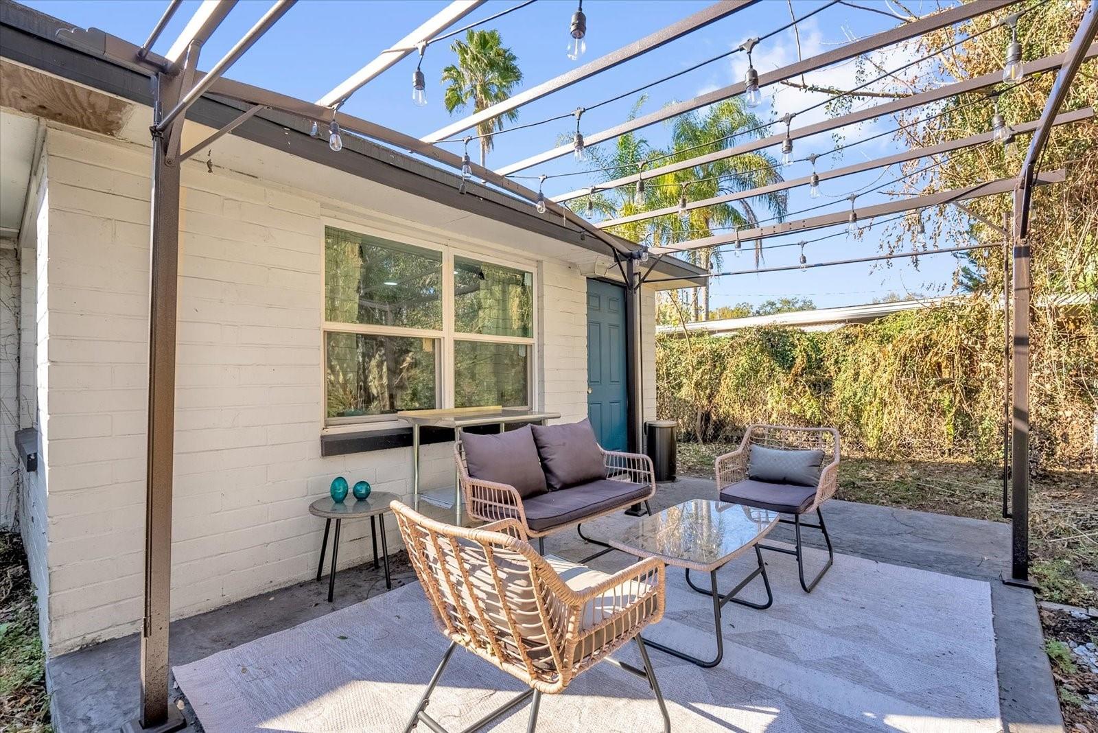 Image 22 of 31 For 1719 Crocker Avenue