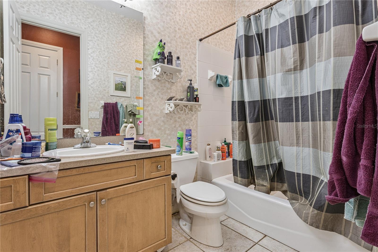 Image 19 of 24 For 5803 Spring Lake Drive