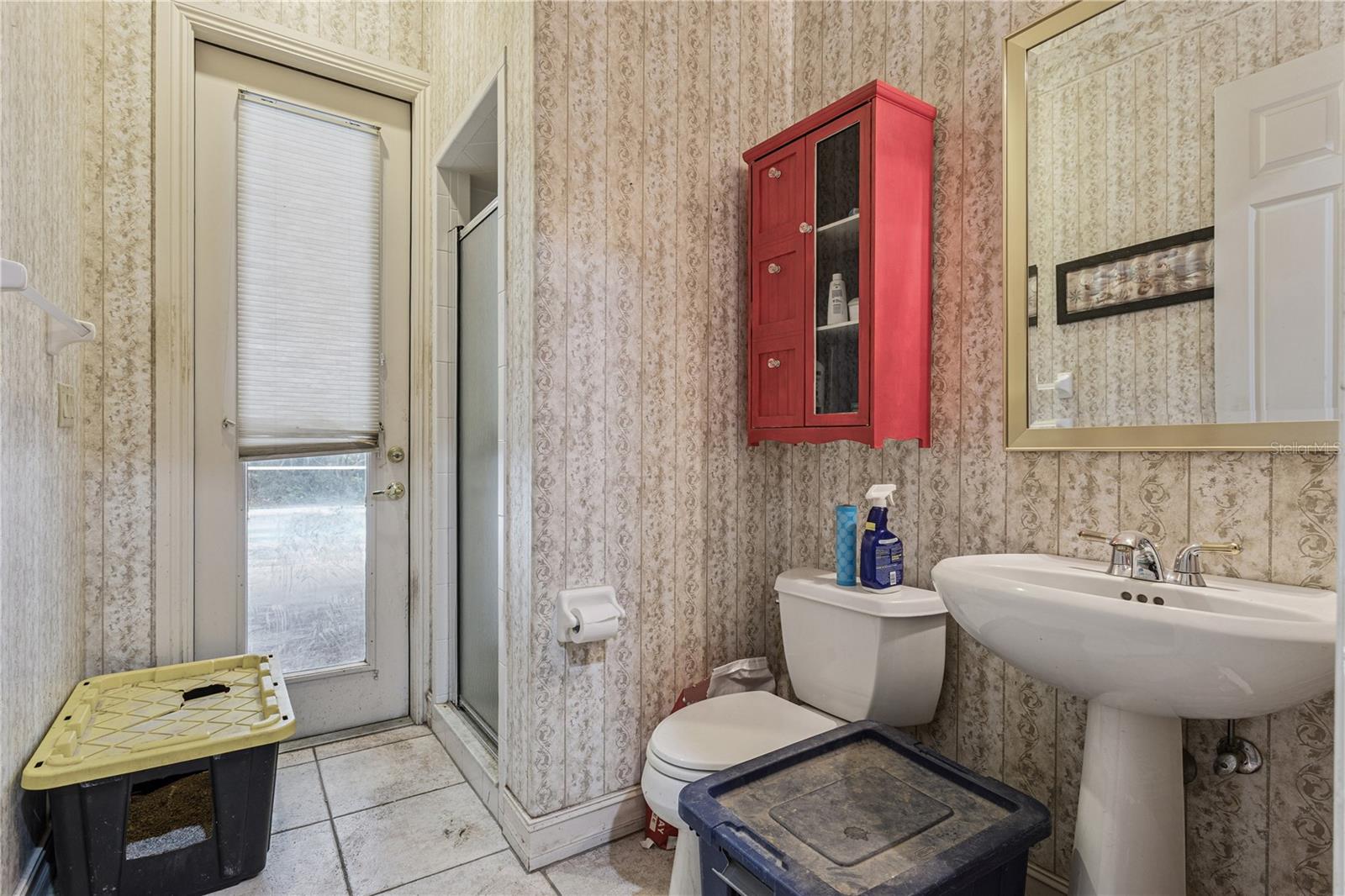 Image 20 of 24 For 5803 Spring Lake Drive