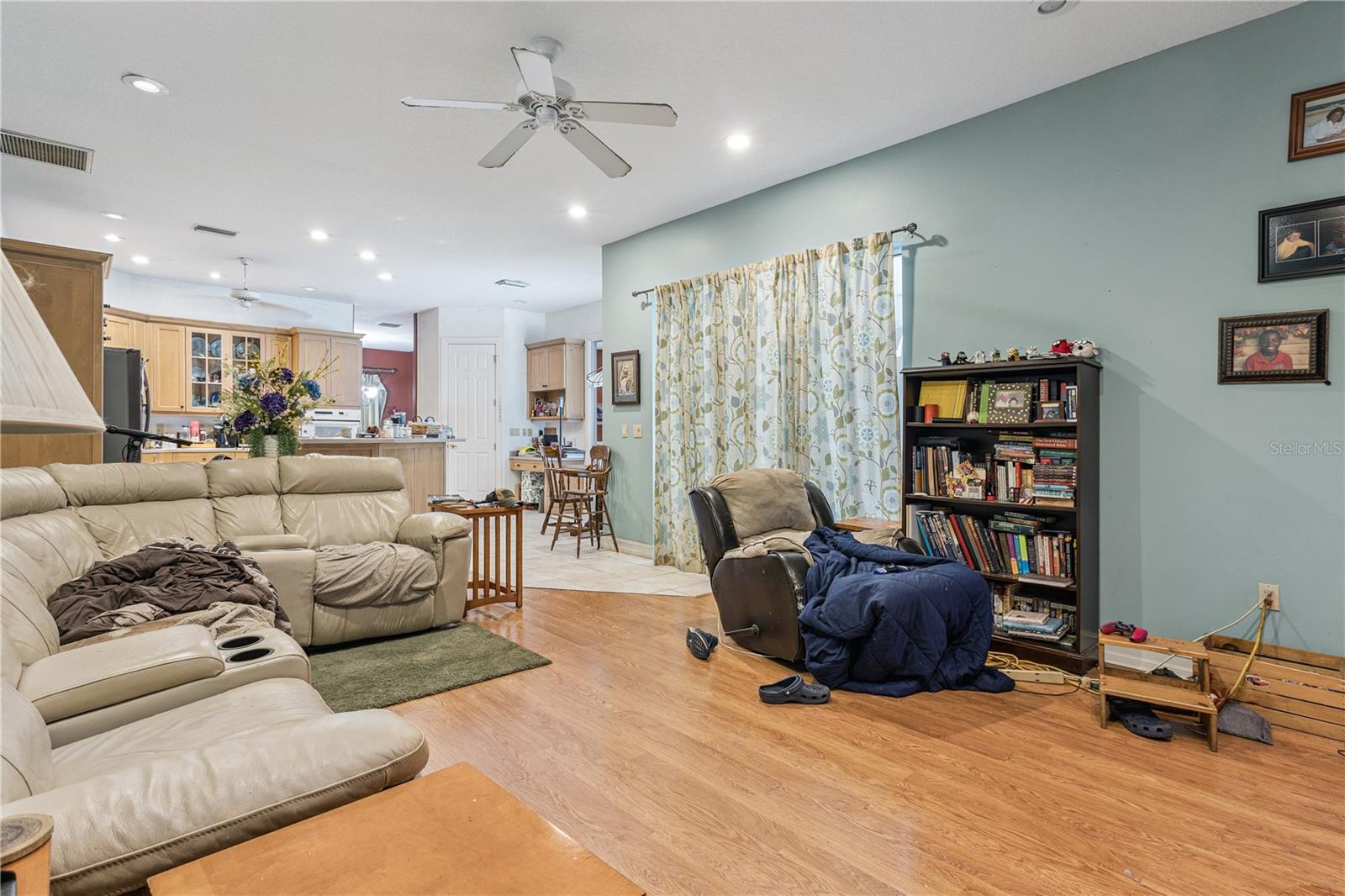 Image 8 of 24 For 5803 Spring Lake Drive