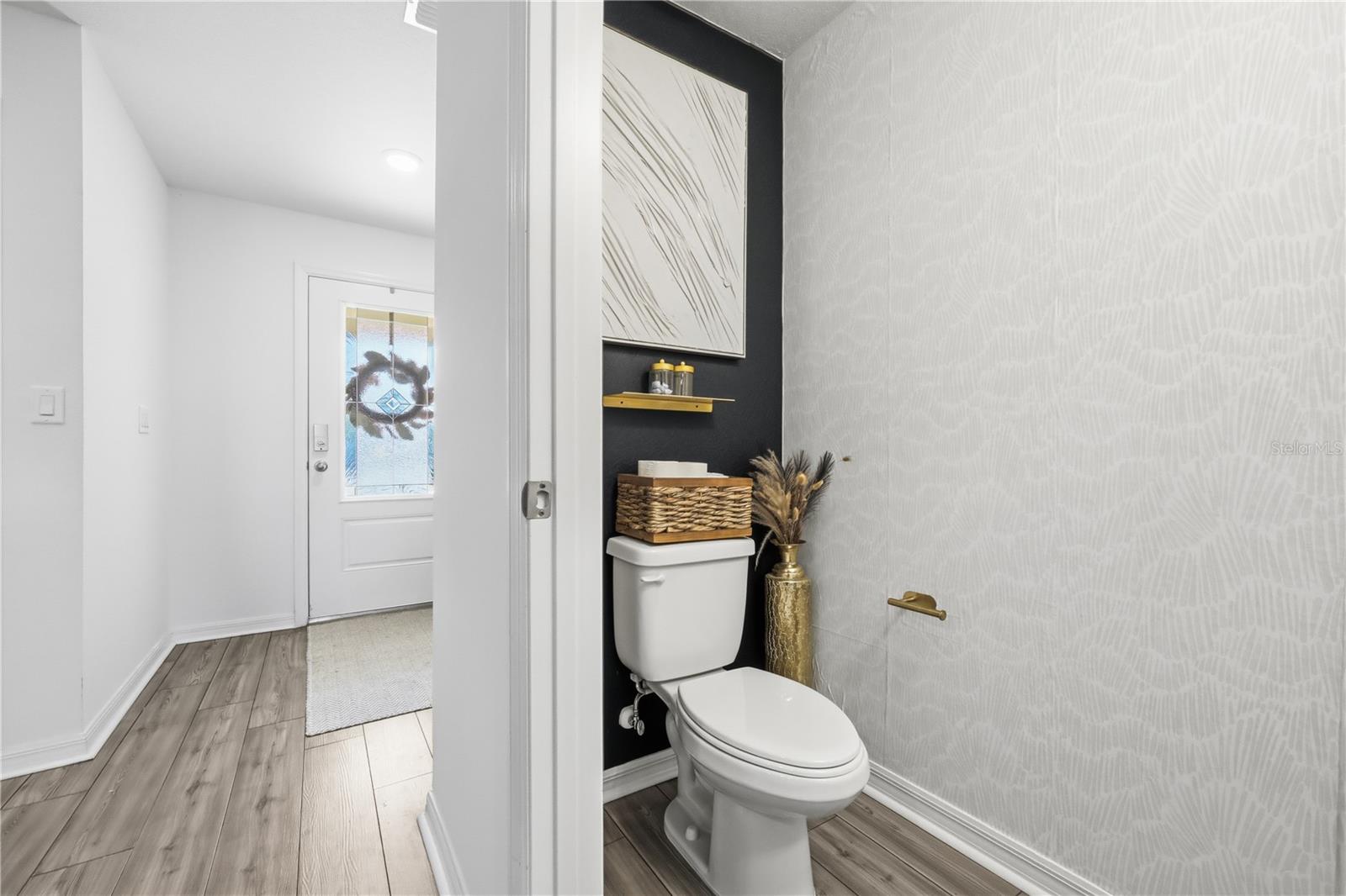 Image 19 of 47 For 1675 Wynford Circle