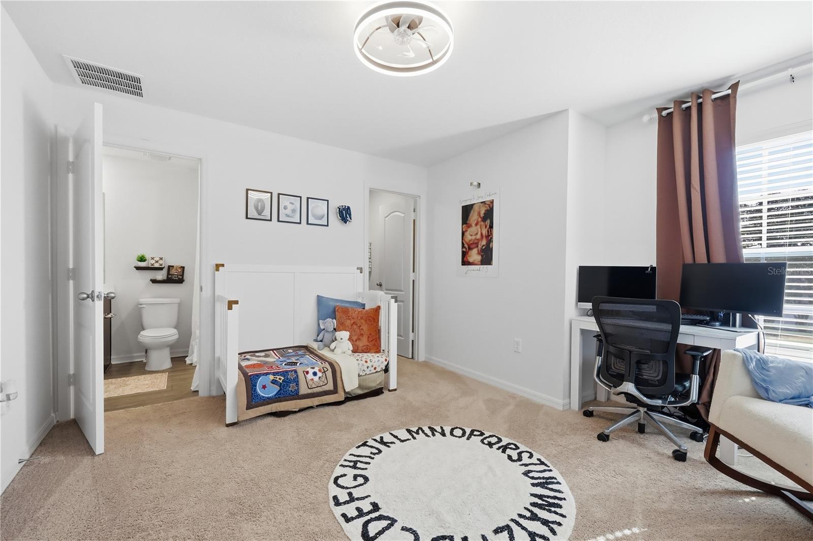 Image 22 of 47 For 1675 Wynford Circle