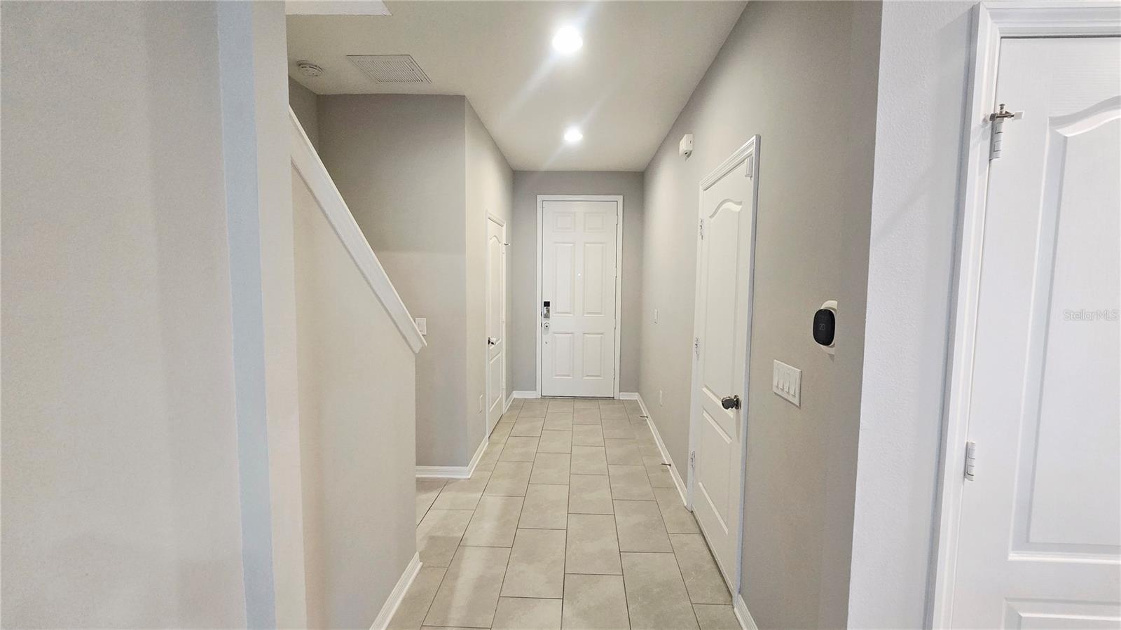 Image 17 of 94 For 11992 Sands Cove